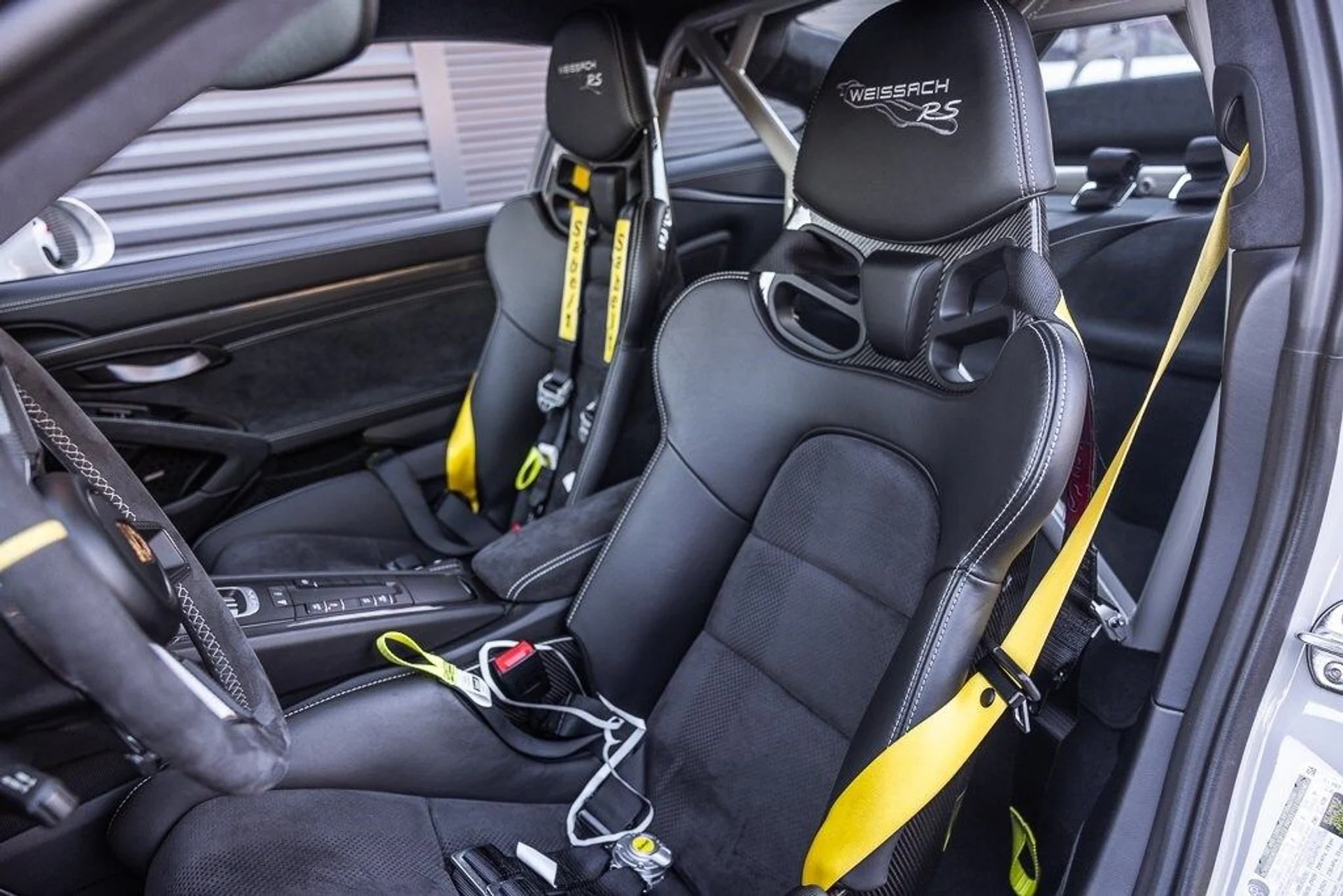 mph004_1160758902_a2a176a9890f868673596ee2d7d9e825x_b4b82cbb90