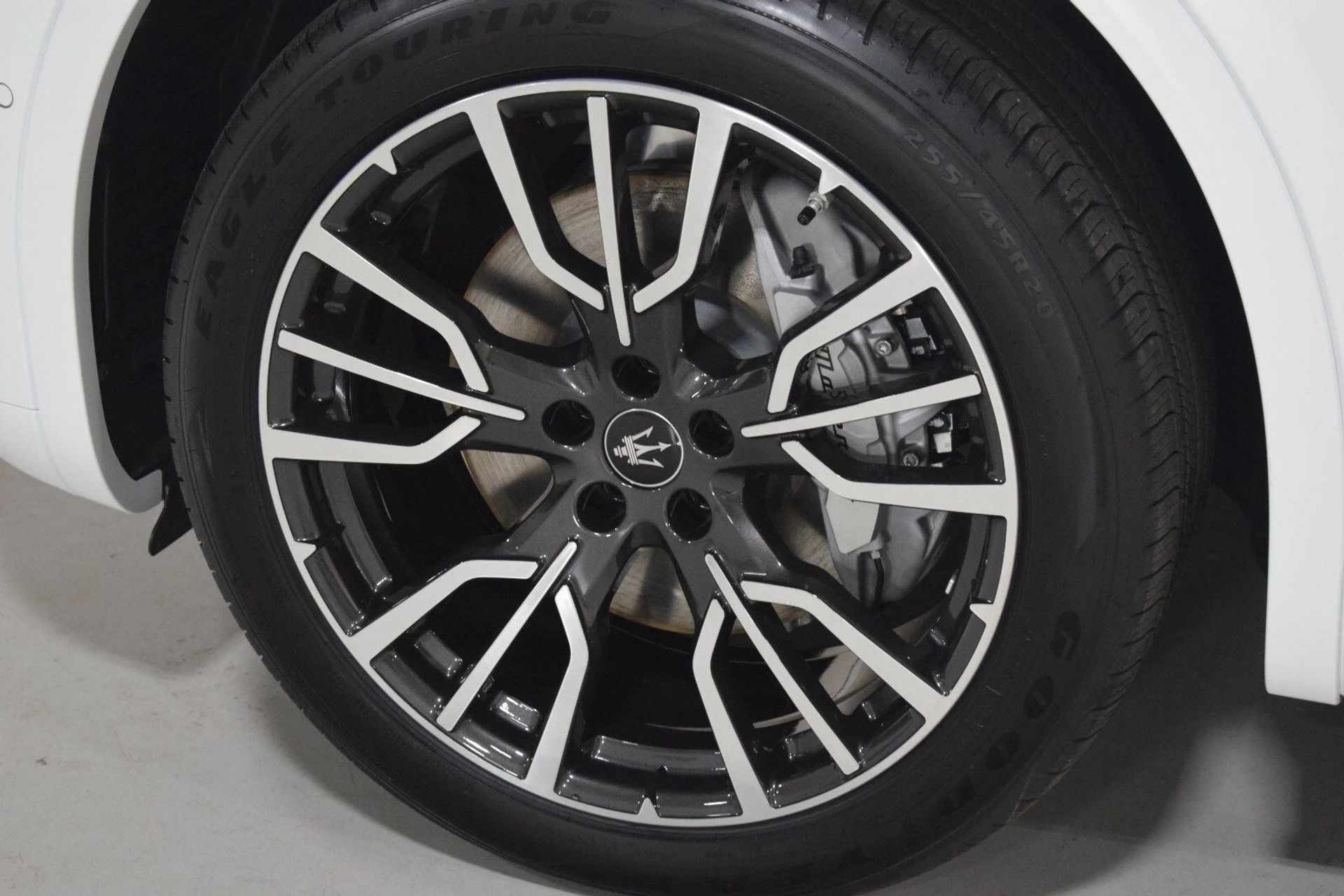 mph004_1161739132_b1cdfc157084c7be4690427e54ffabb7x_71a0cd66b8