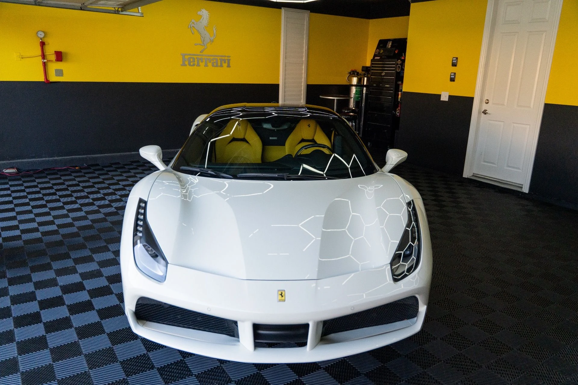 mph004_1163165072_Used_2016_Ferrari_488_GTB_1792438951_264d421f01