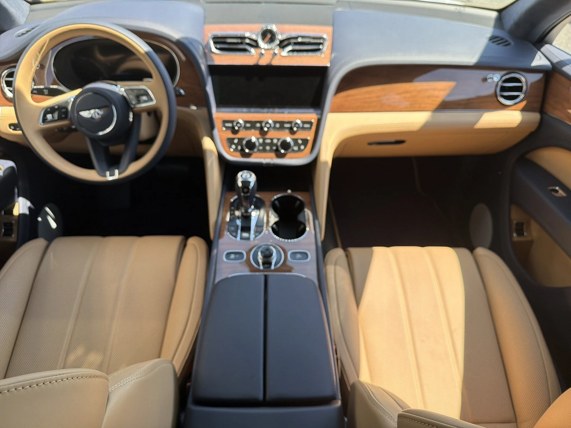 mph004_1170348342_6c5a5388f99d0bb3c091f17cc90cbd6bx_ef64dce255