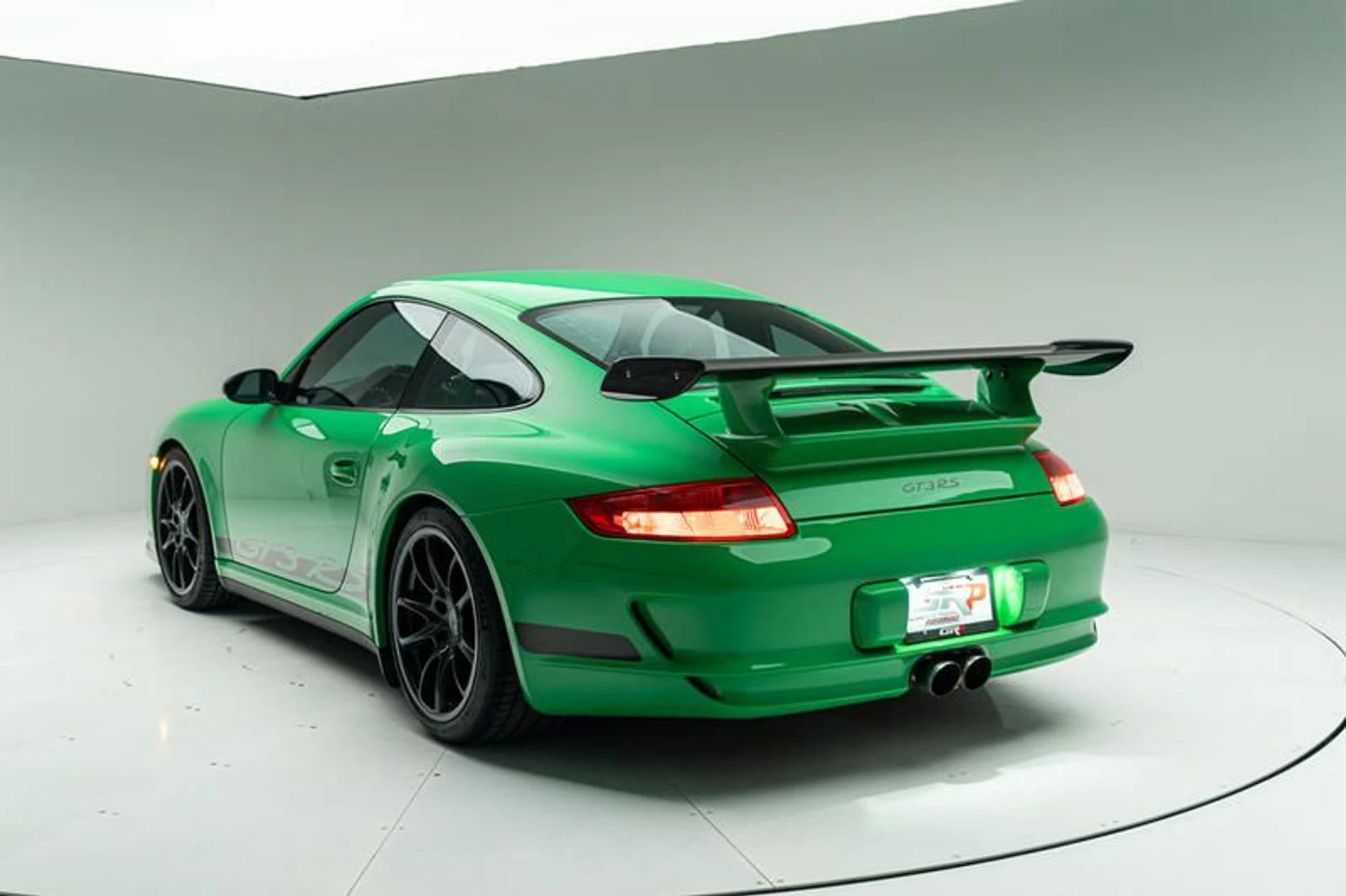 mph004_117084171_C324_C0_A5_F420_44_BA_8_EF_9_958_D5_C47_DBE_7_5b9b81356f