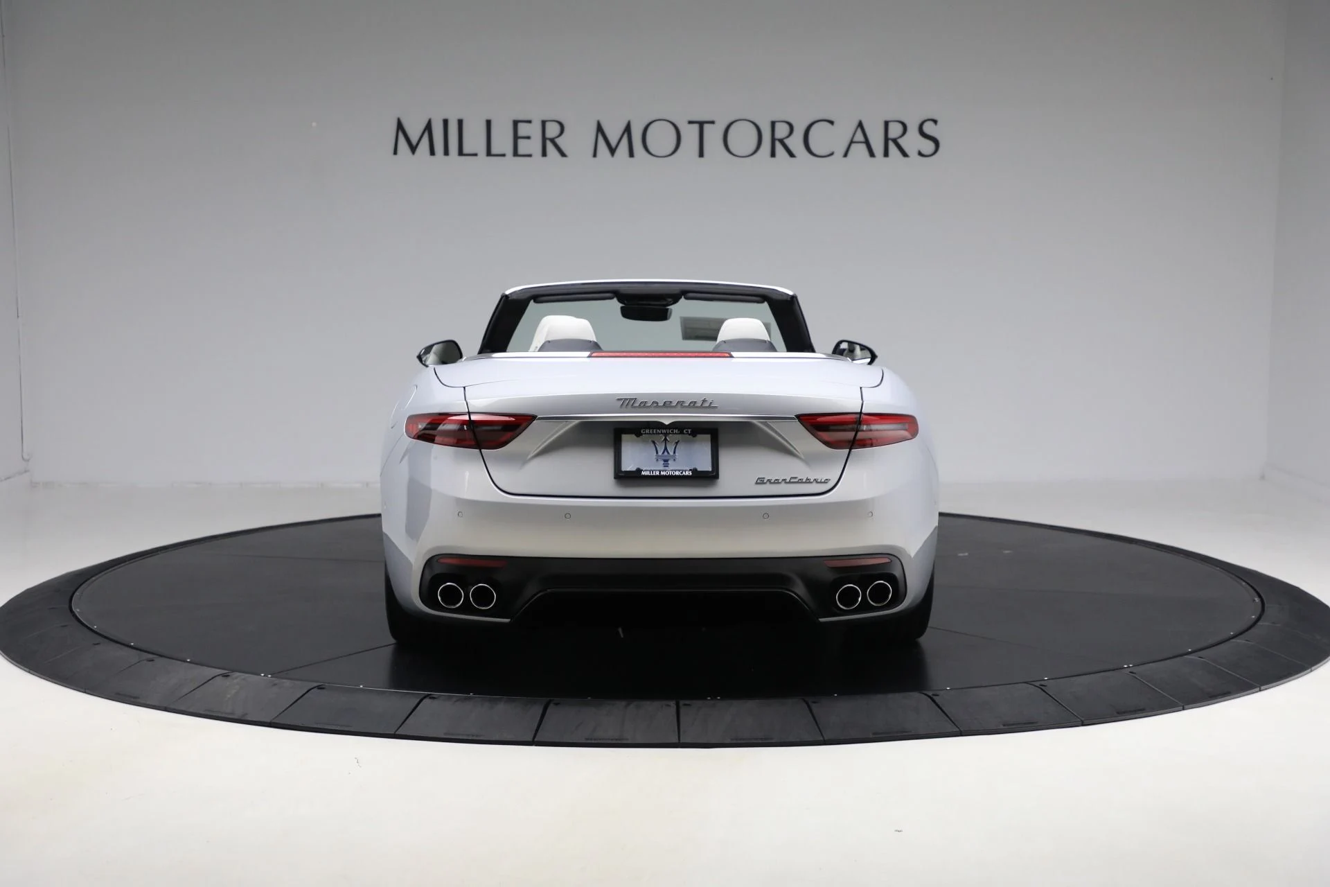 mph004_1198186986_New_2026_Maserati_Gran_Cabrio_Modena_1760557805_88587c9ddd