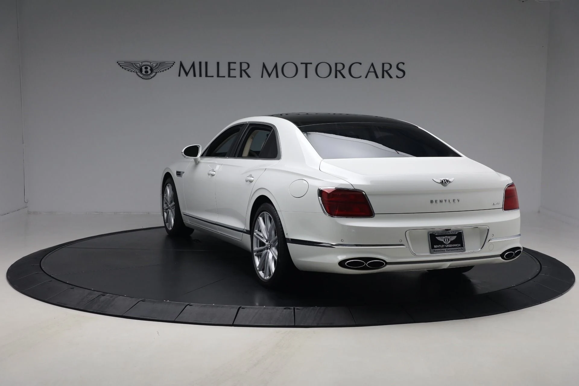 mph004_1198200230_Used_2024_Bentley_Flying_Spur_Hybrid_3224bf01c5
