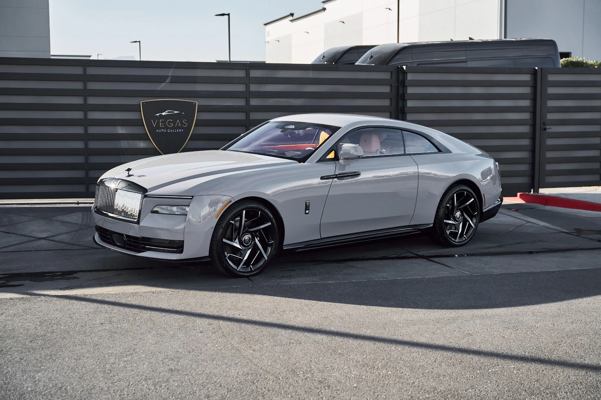 mph004_1212486649_Used_2025_Rolls_Royce_Spectre_BLACK_BADGE_1769482330_fe50480427