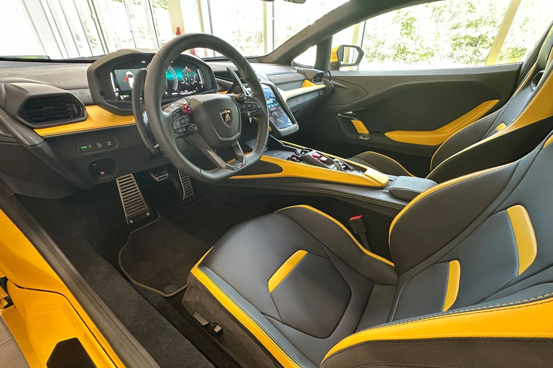 mph004_1222419008_New_2026_Lamborghini_Temerario_1789130502_920fbeb1ba