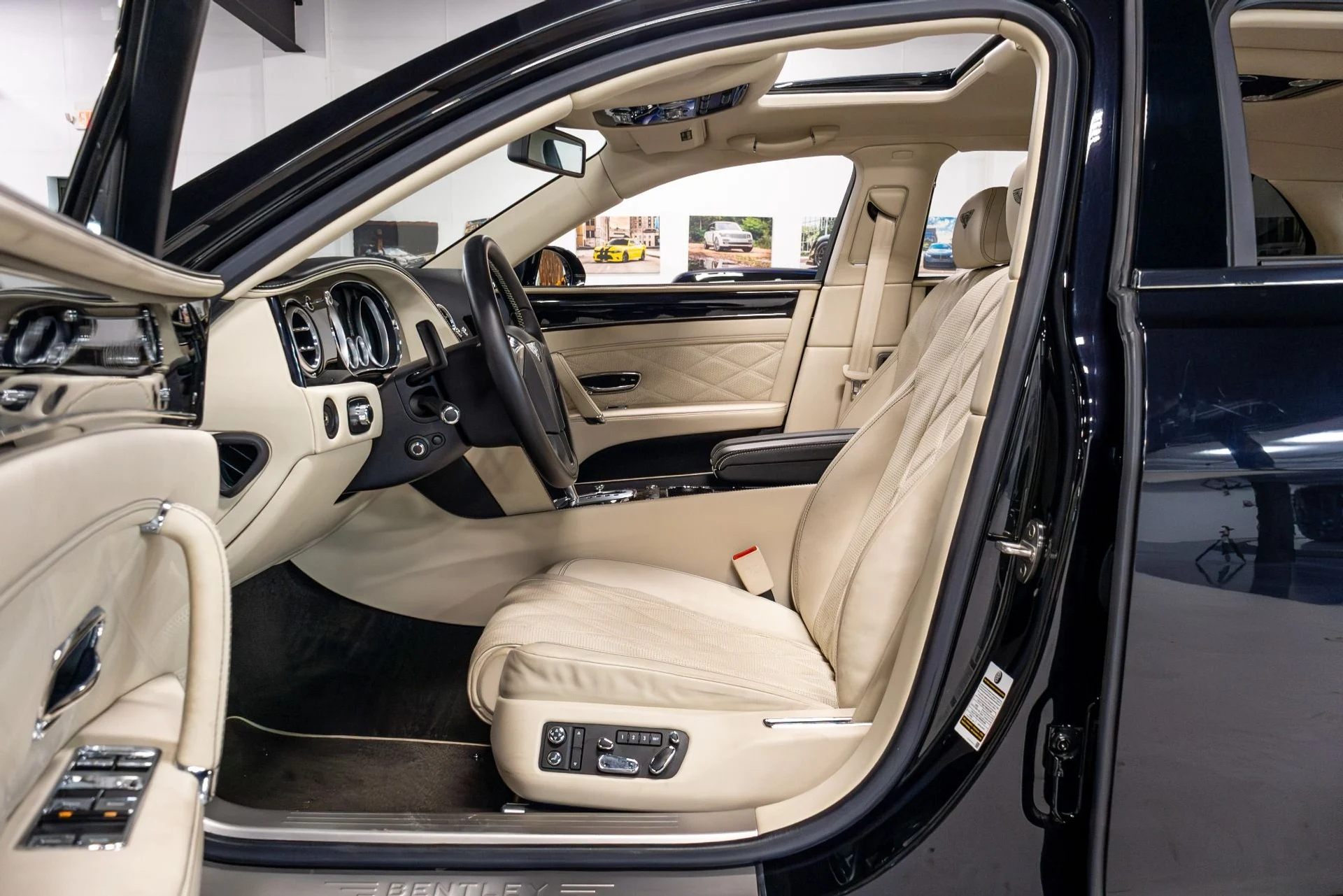 mph004_1231195512_Used_2015_Bentley_Flying_Spur_V8_1776286083_15134730d5