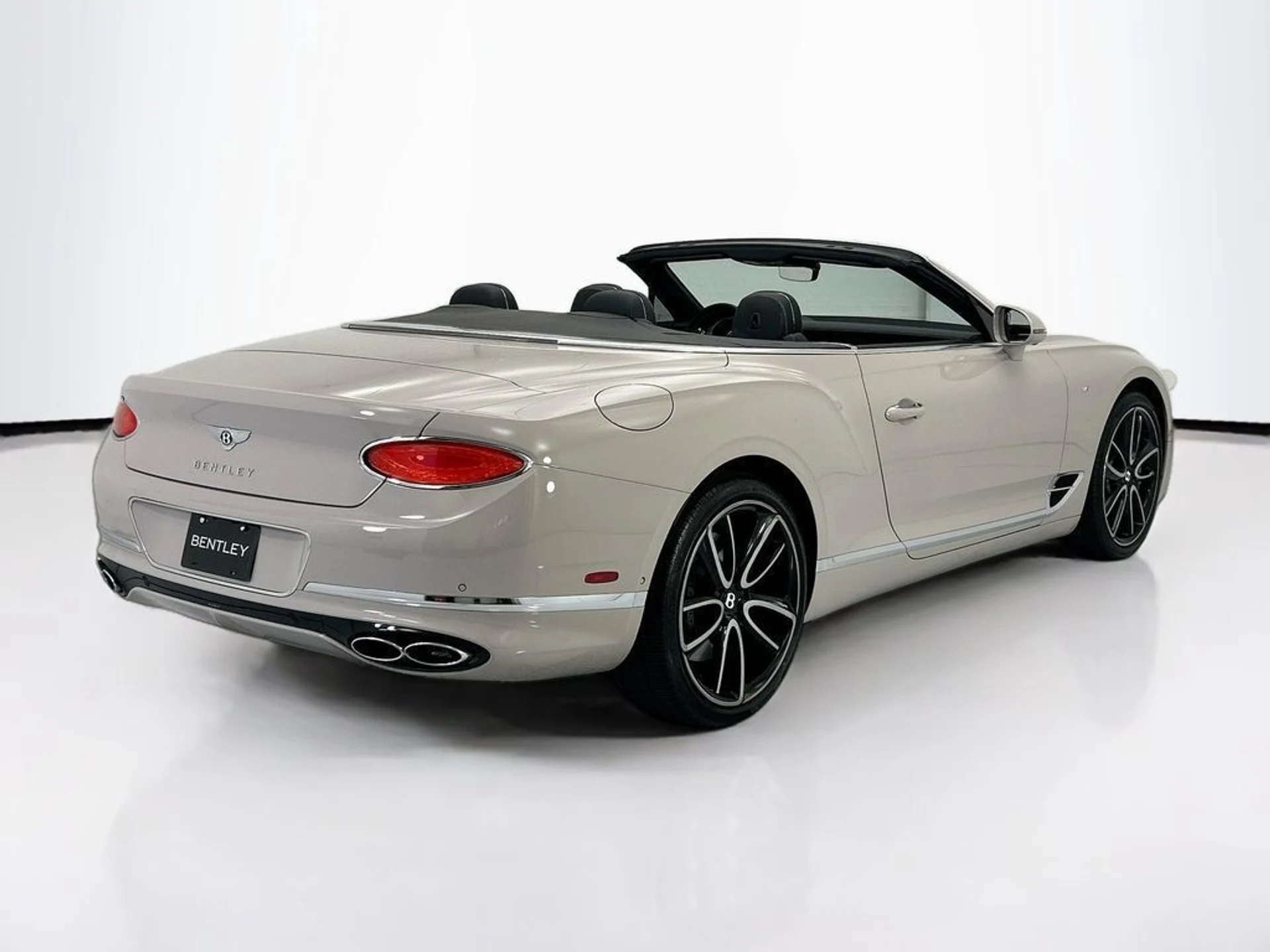 mph004_1231284190_used_2021_bentley_continental_gtv8convertible_8119_23001236_5_1024_c706fb5a47