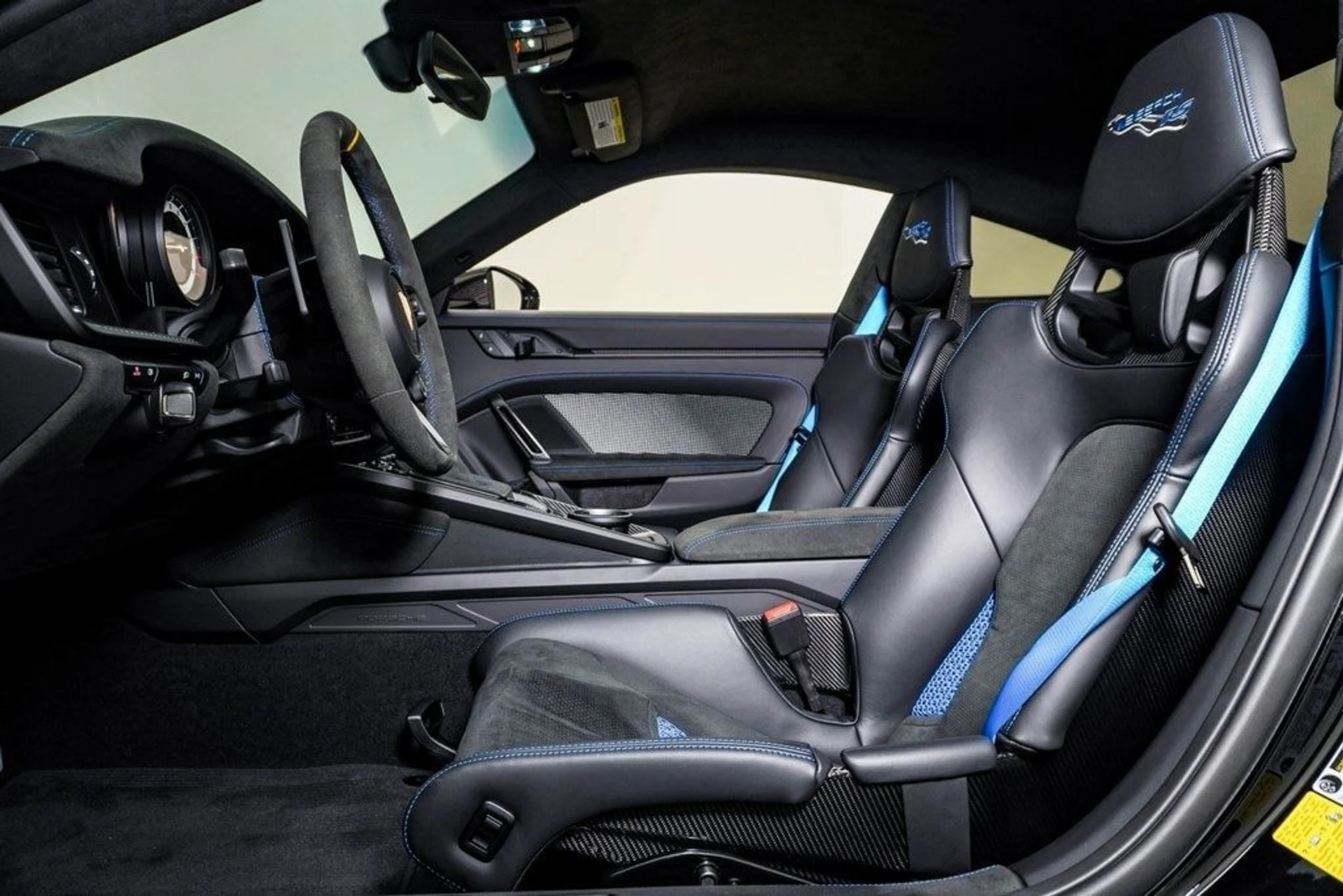 mph004_123385844_638c761e47d630e5e957b506ea3c04b4x_dc77309eba