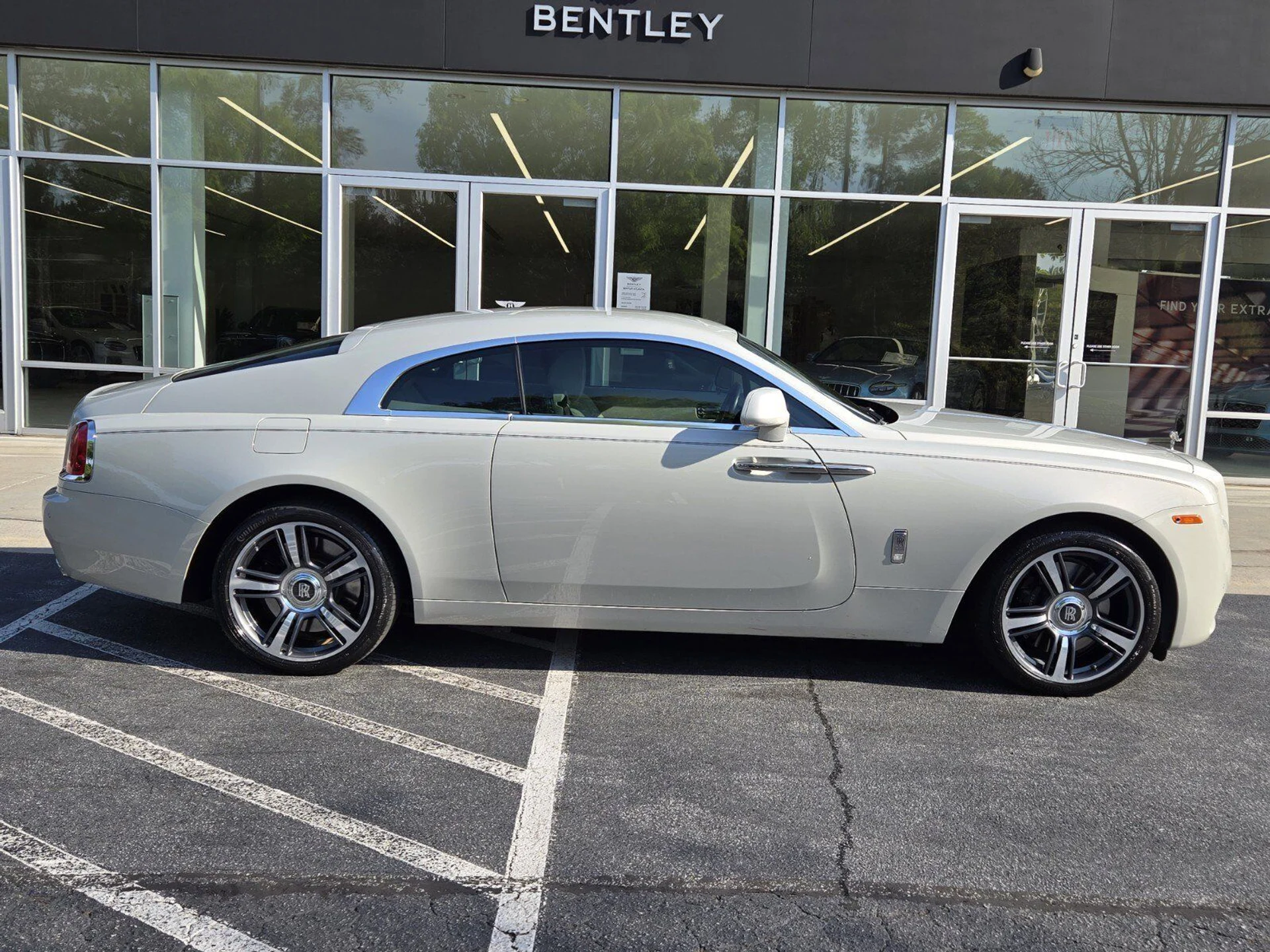 mph004_1248176439_649df73fb5840d4dd408ac888248340ax_56fde817f7