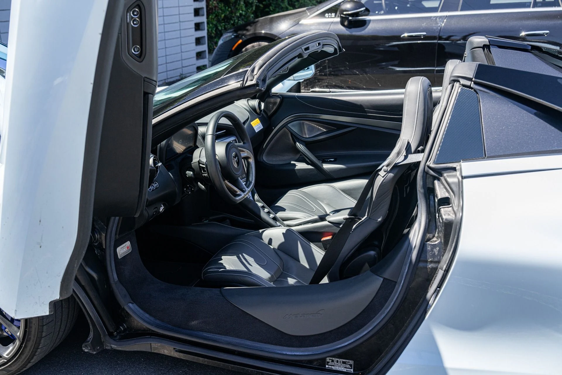 mph004_1251175519_Used_2020_Mc_Laren_720_S_Spider_Luxury_1753468583_8b296f00ab