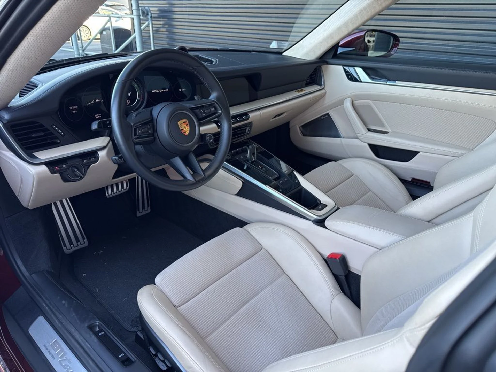 mph004_127084679_c95ab96b330cae48a004f6c15b4c2113x_7f6fb9b75f