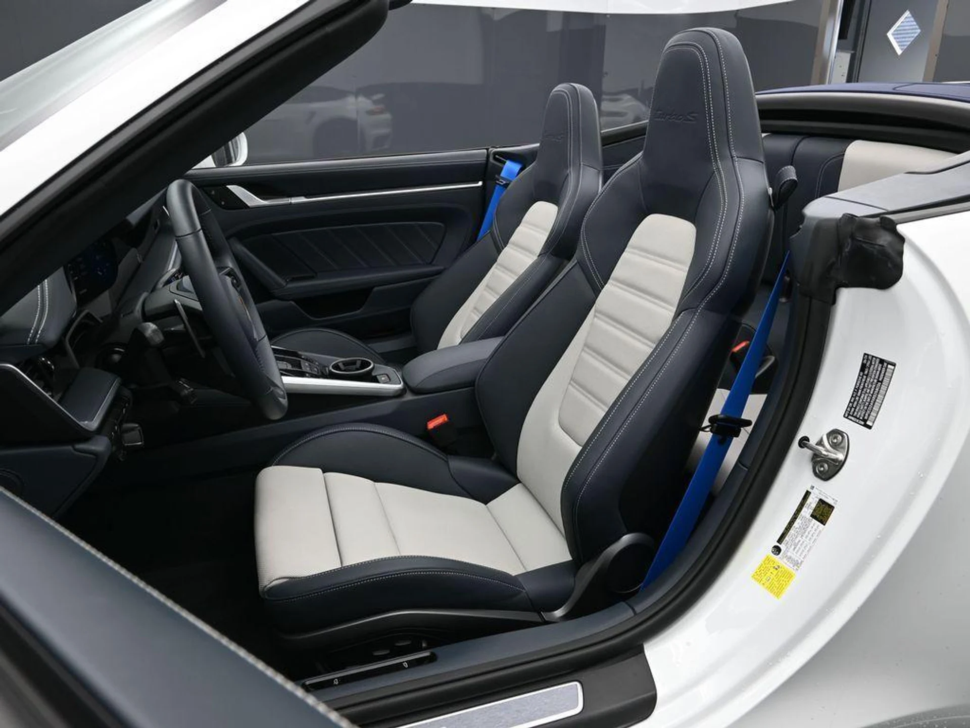 mph004_1272836749_Eti_U8_SK_2_M3_YNK_8hl7_FCT_Pj0_S_Pp_Y_e0b93be2df