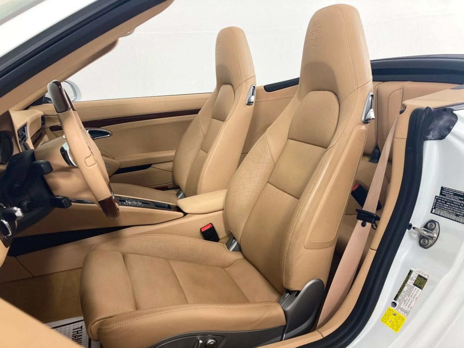 mph004_1273195621_20b1a44c04d4365f265f90a6012110ad_697befac35