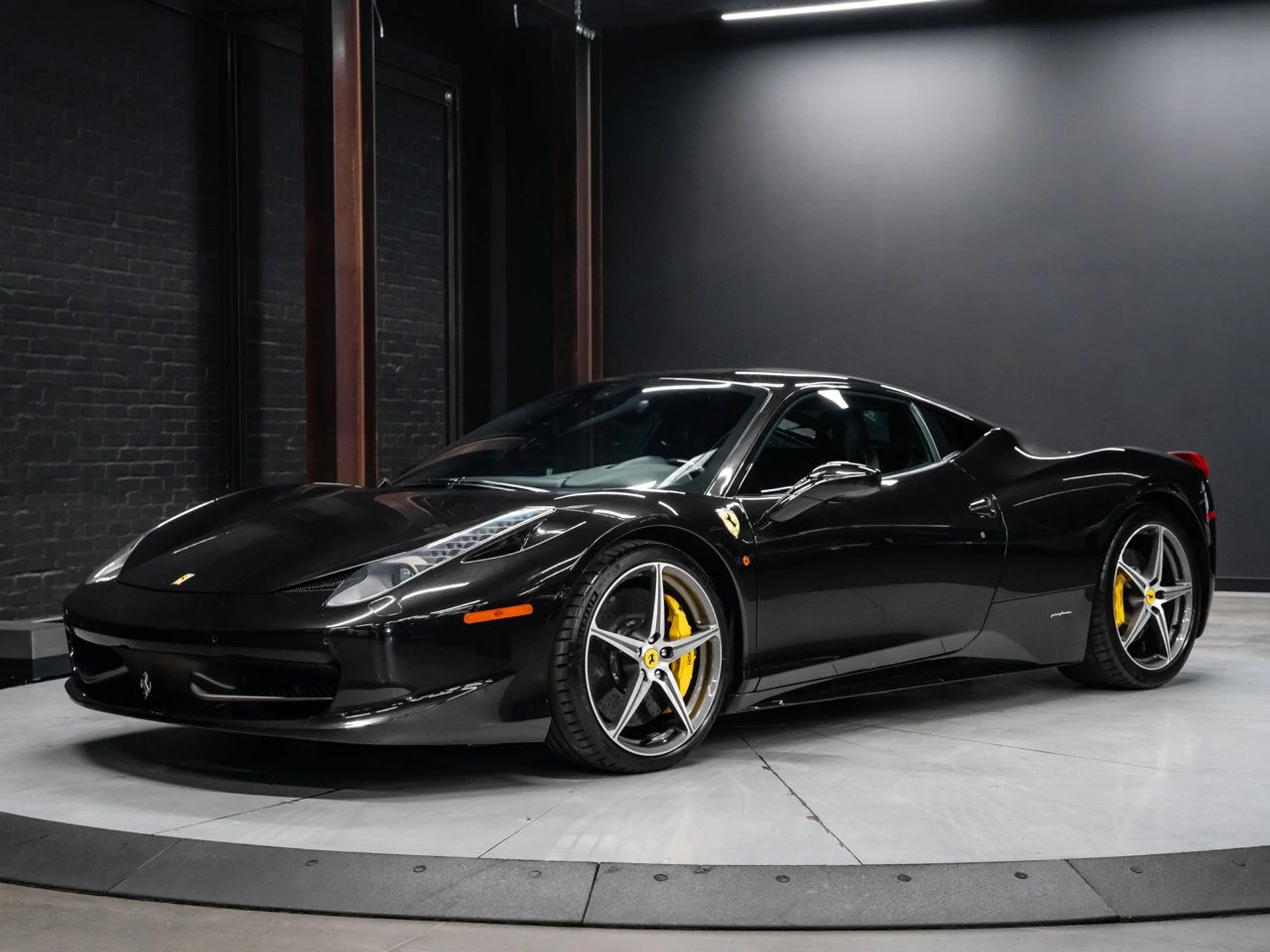mph004_1275109085_ferrari_458_italia_2015_ee2715a53b