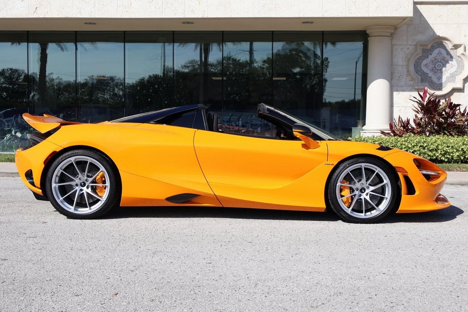 mph004_1275440814_5_1ddb7a3658