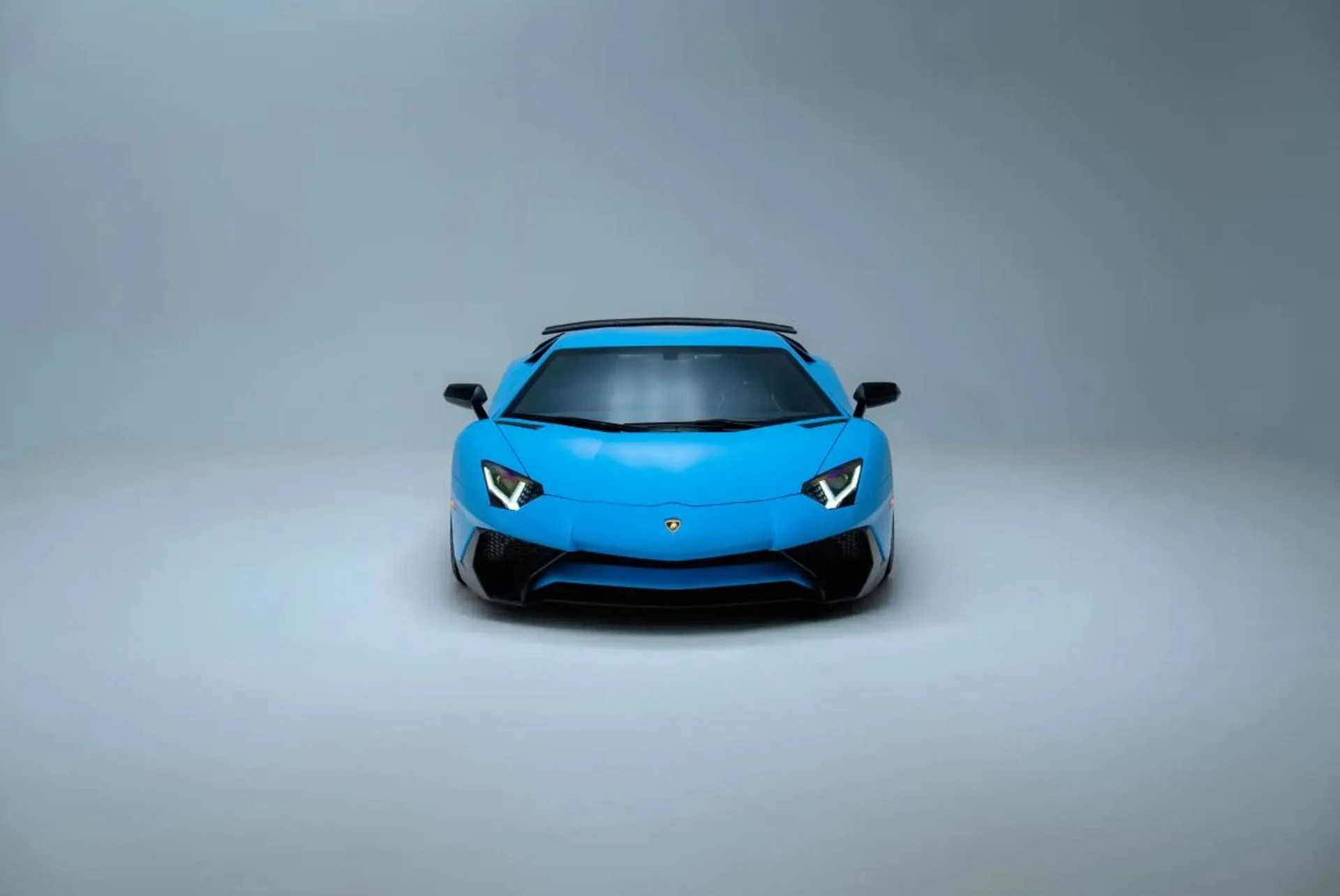 mph004_128064060_Used_2017_Lamborghini_Aventador_SV_1786551969_1853d305d2