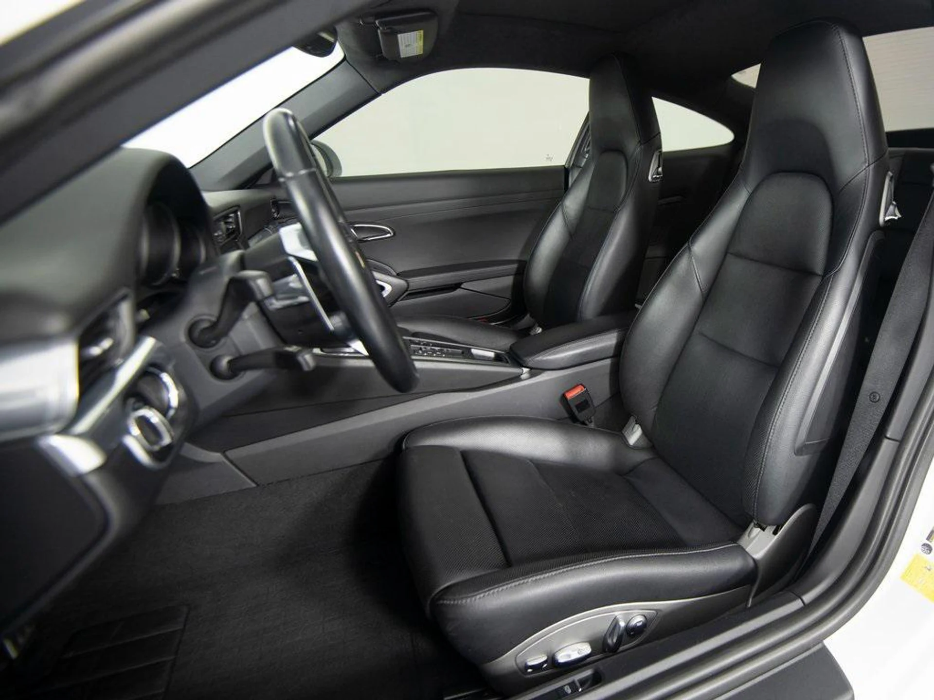 mph004_1283882881_S5_Y1kxiv_W156_oy_Ju6_UV_6_Sy_Z_Xa_Q_40379579a7