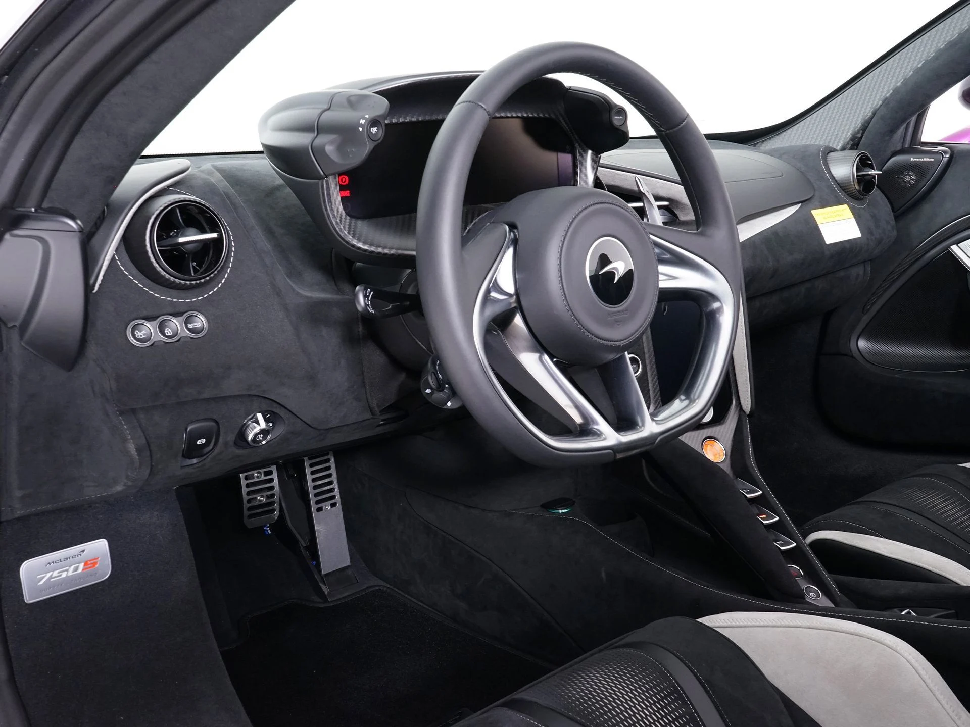 mph004_1295987708_d6af4905a298e92716f71d1769a94e1ax_c37d4de636