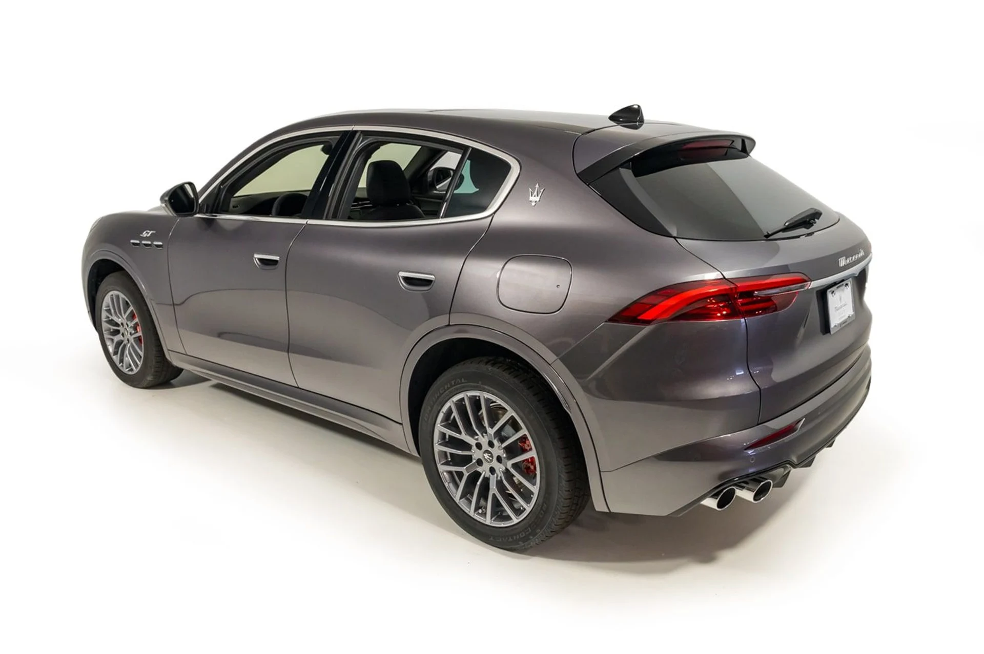 mph004_1297668070_71894da021f3481eabec640995704e0a_f63b384a06