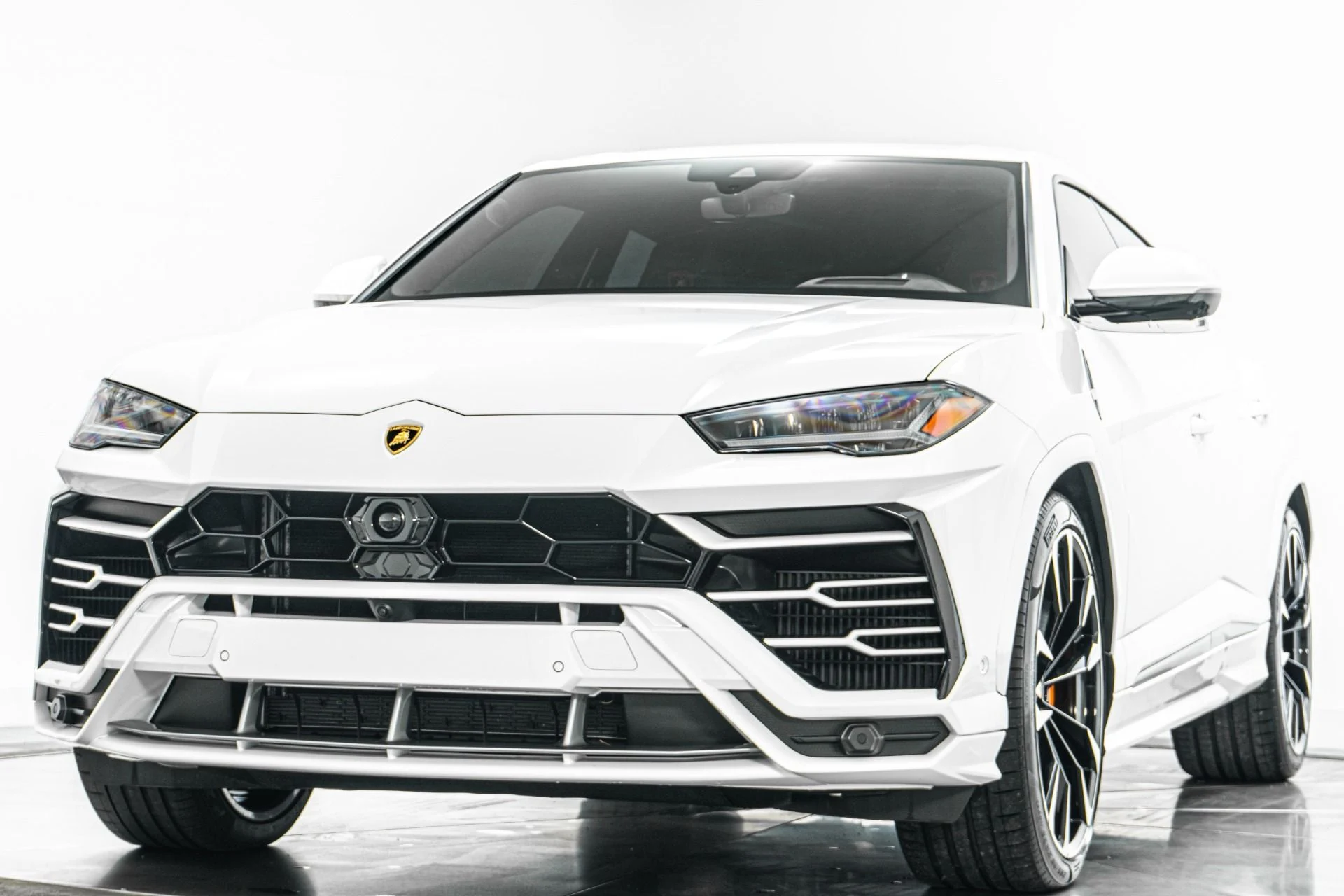 mph004_1300224385_Used_2022_Lamborghini_Urus_1778007764_d6dfa593b6