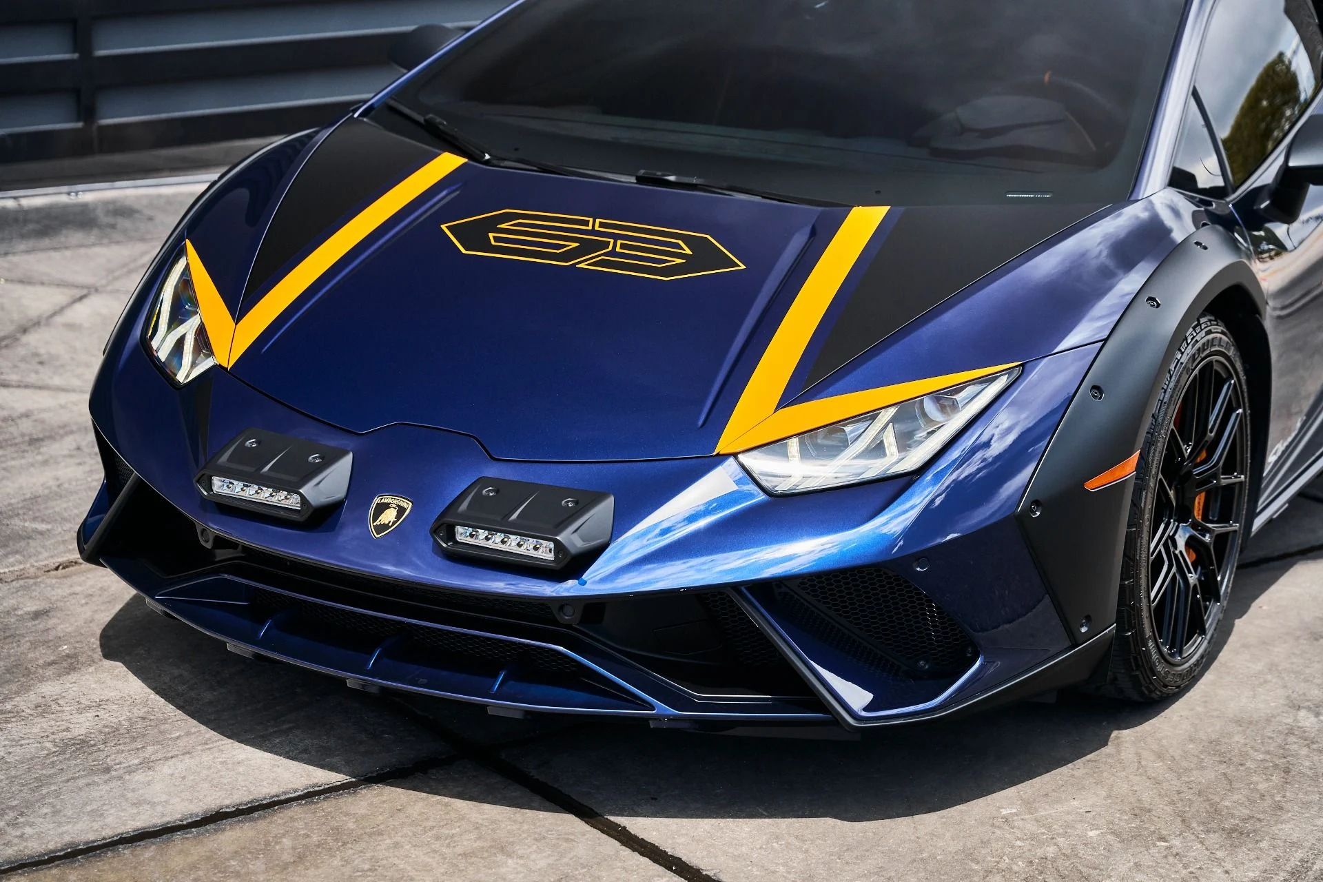 mph004_1305638989_Used_2023_Lamborghini_Huracan_Sterrato_Base_1780101705_bada879c9e