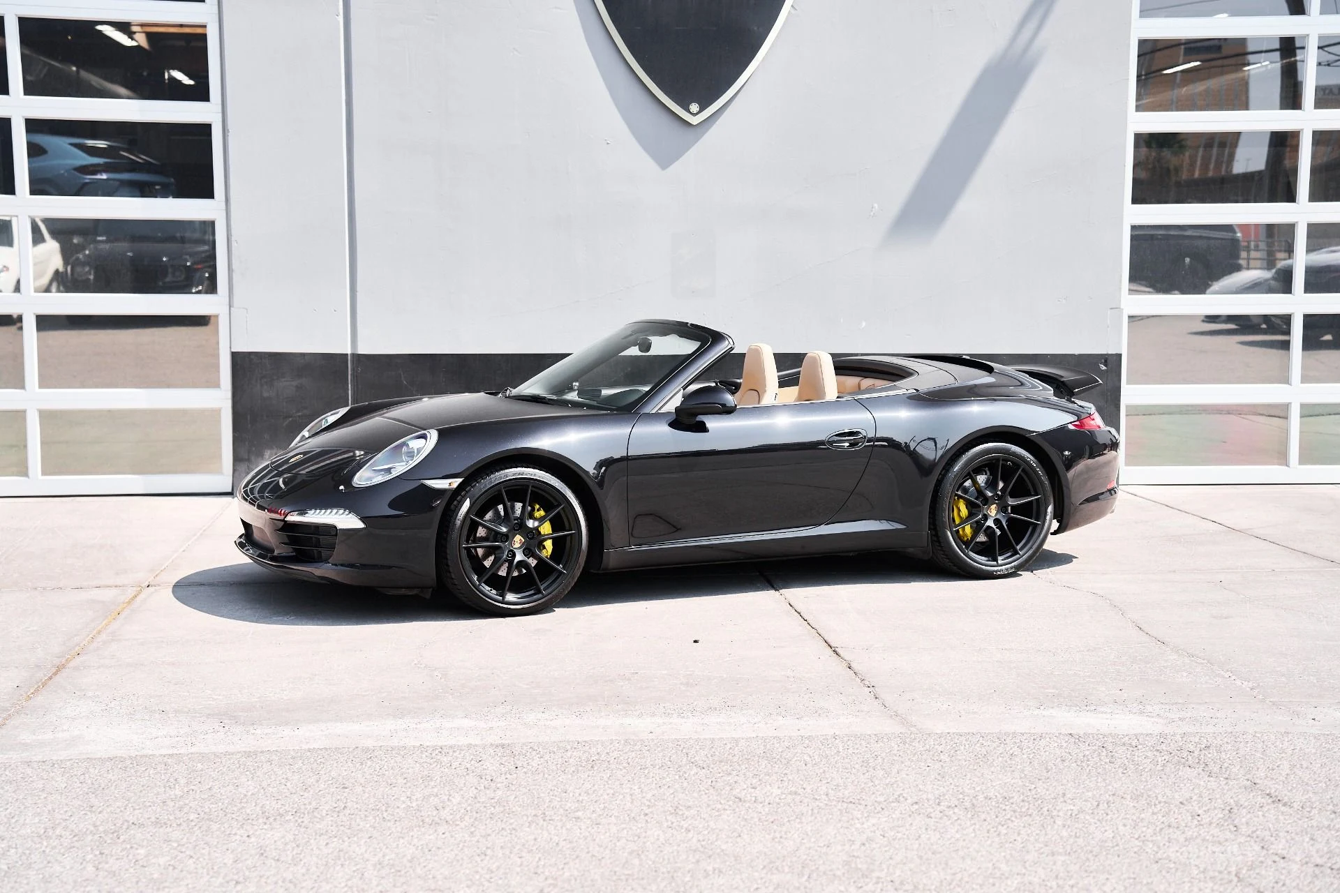 mph004_1313465792_Used_2015_Porsche_911_Carrera_1752707667_f6c14443f4