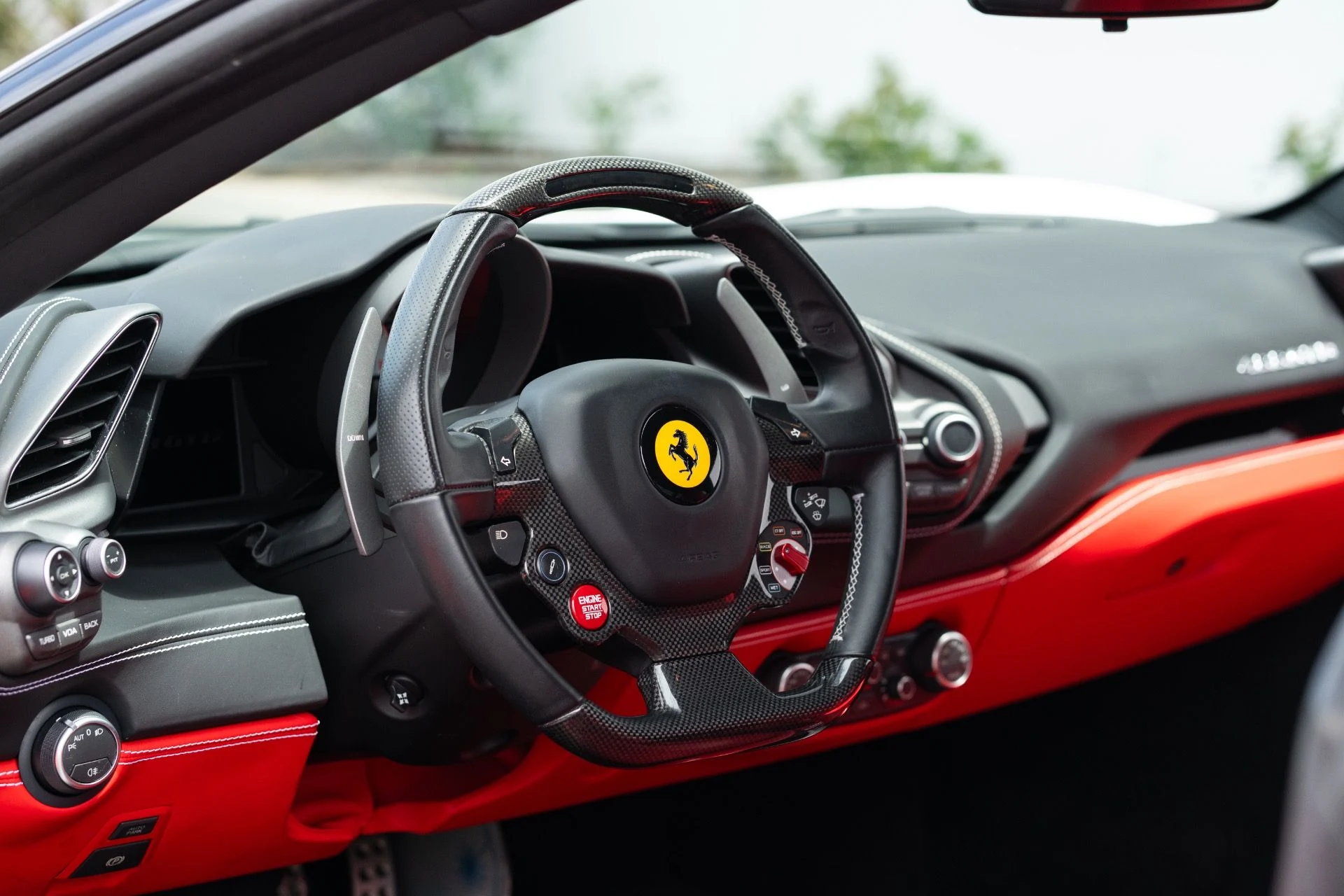 mph004_1313493998_Used_2016_Ferrari_488_GTB_1777085650_8f0aa0063d