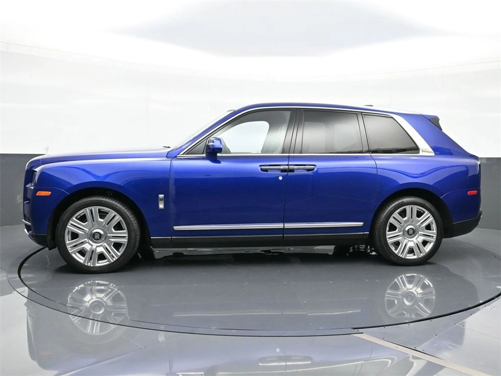 mph004_1317020994_2daeed64b2b8264789f79c60cb017acax_18ef535a9c