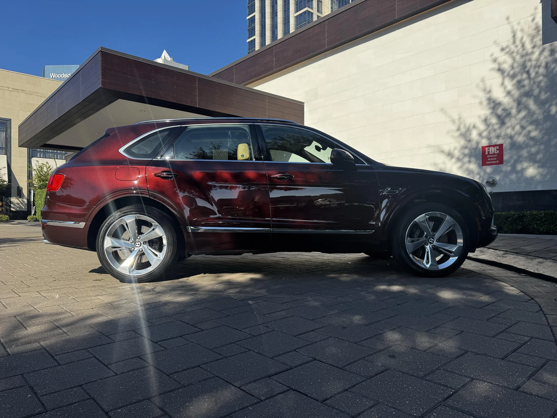 mph004_1323682463_477019076_6926a330350c91ed78cfa594_5888656400