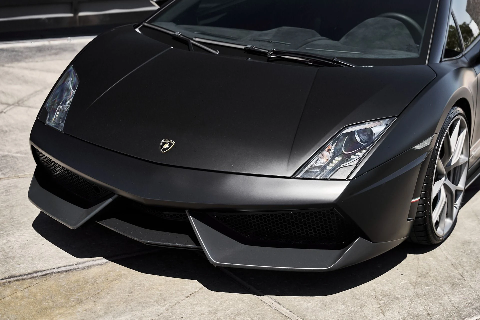 mph004_1327328464_Used_2010_Lamborghini_Gallardo_LP_560_4_1781313821_43d5478910