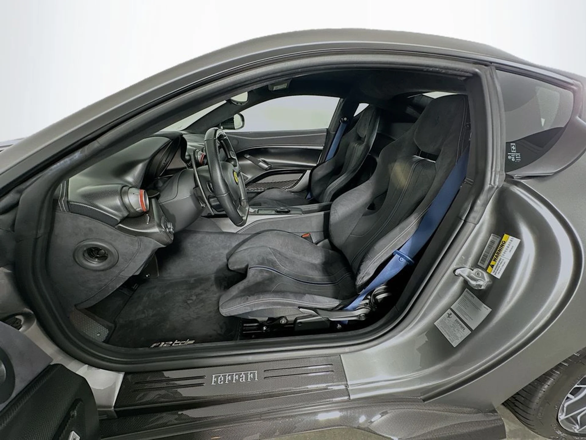 mph004_1327717394_fc790cefa32be1a9ad67b29de9d5d2cex_d25b9842dd