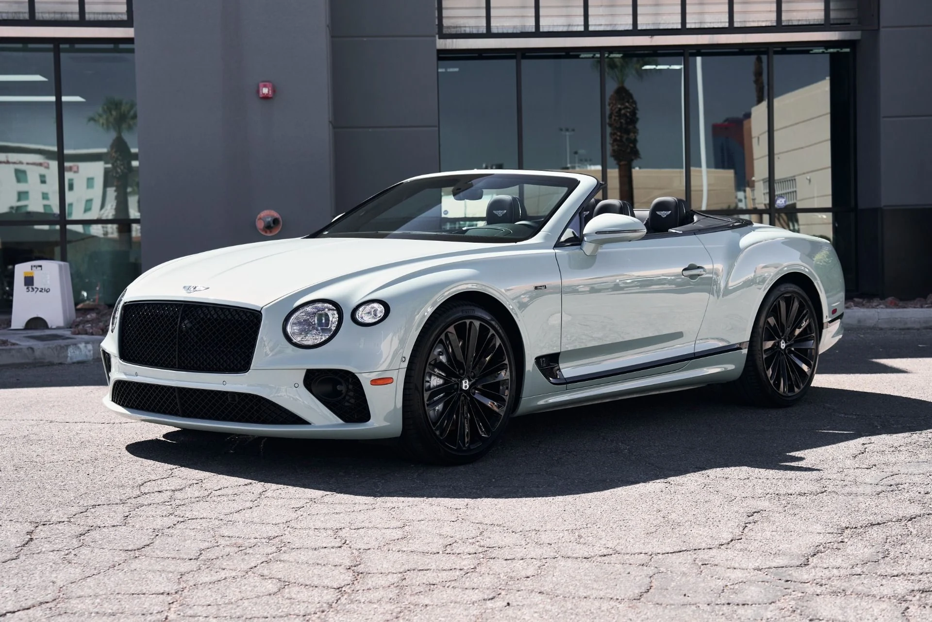 mph004_1335963883_Used_2024_Bentley_Continental_GT_Speed_1758316015_2789a9acf9