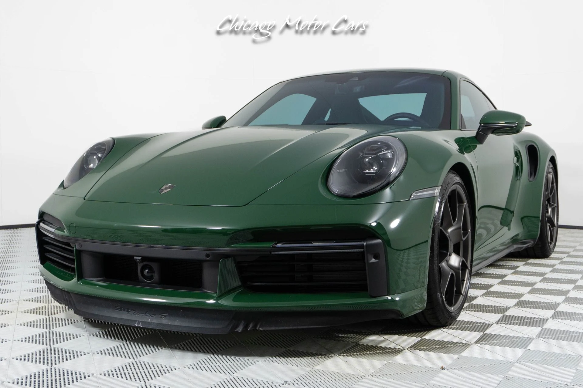 mph004_133879802_13066_p5_l_01bc8f4a81