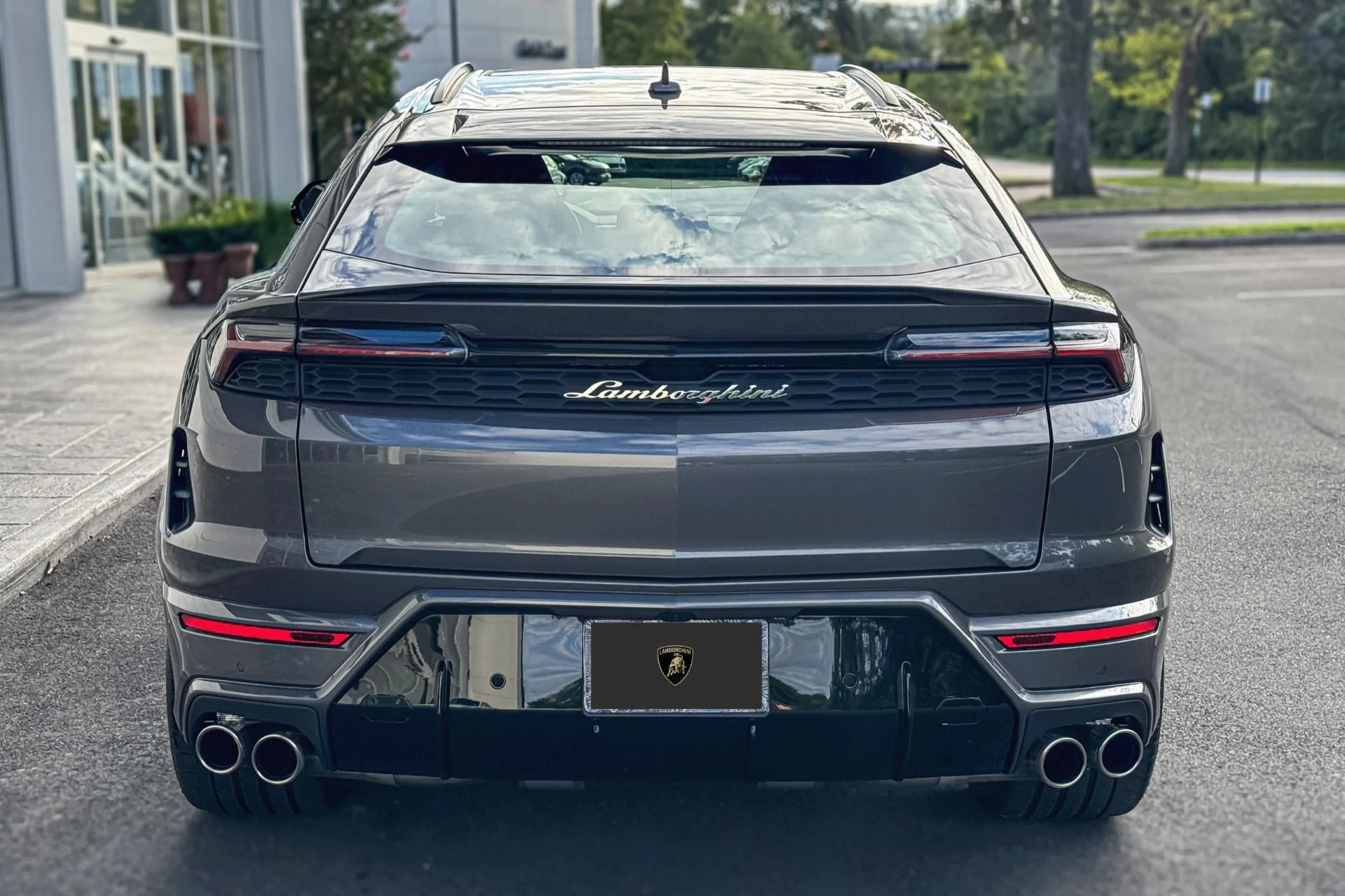 mph004_1340292921_Used_2024_Lamborghini_Urus_Performante_1765893464_fffb8eb17a