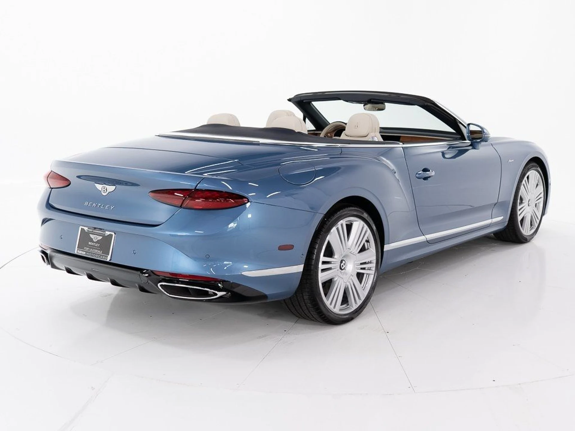 mph004_1352915691_a586f9936c938f4ecb984ab03fbad156_3ab3aeaa49