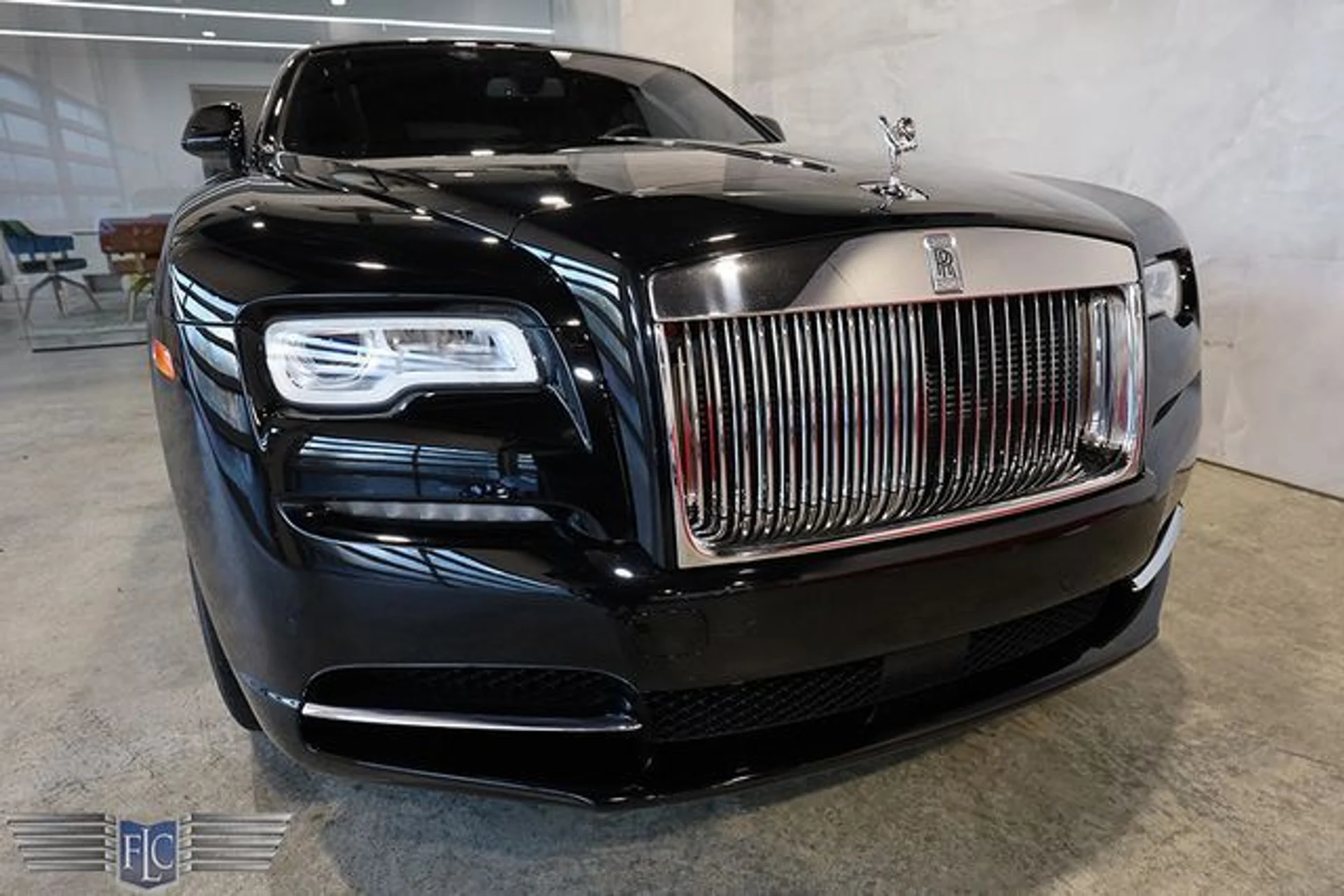mph004_136084360_used_2017_rolls_royce_dawn_convertible_9689_23082501_9_640_5b301b5c96