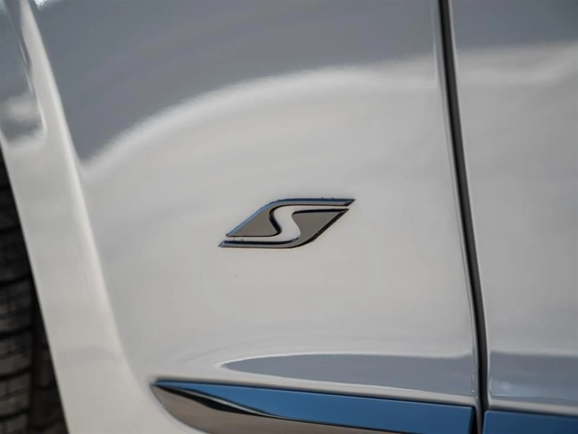 mph004_1361159820_roqwawpj_e1811ce7cd