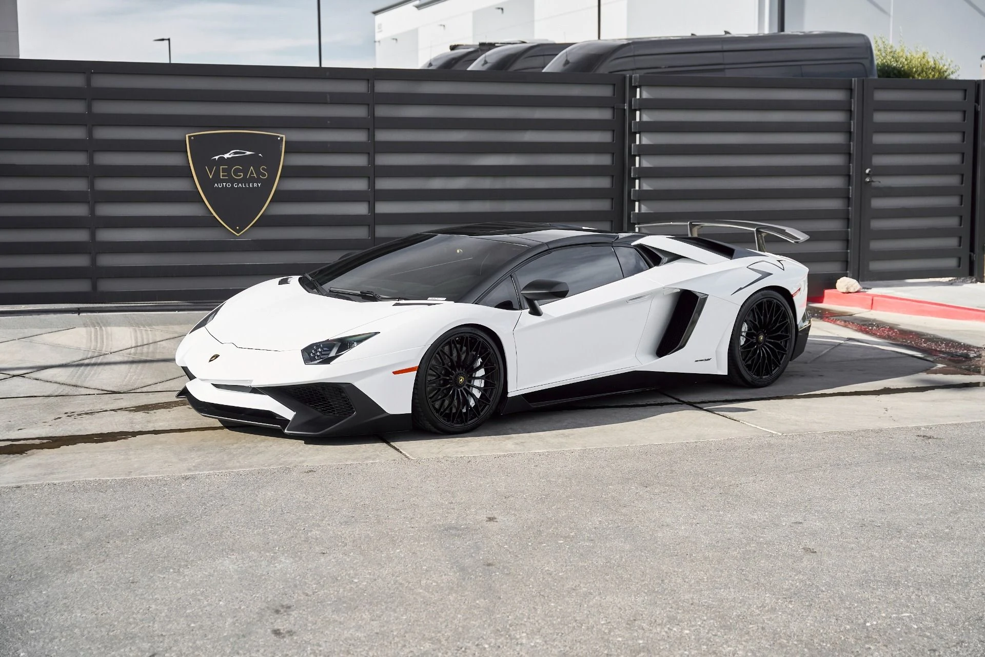 mph004_1361878348_Used_2017_Lamborghini_Aventador_LP_750_4_Super_Veloce_1768358639_deb5b8310b