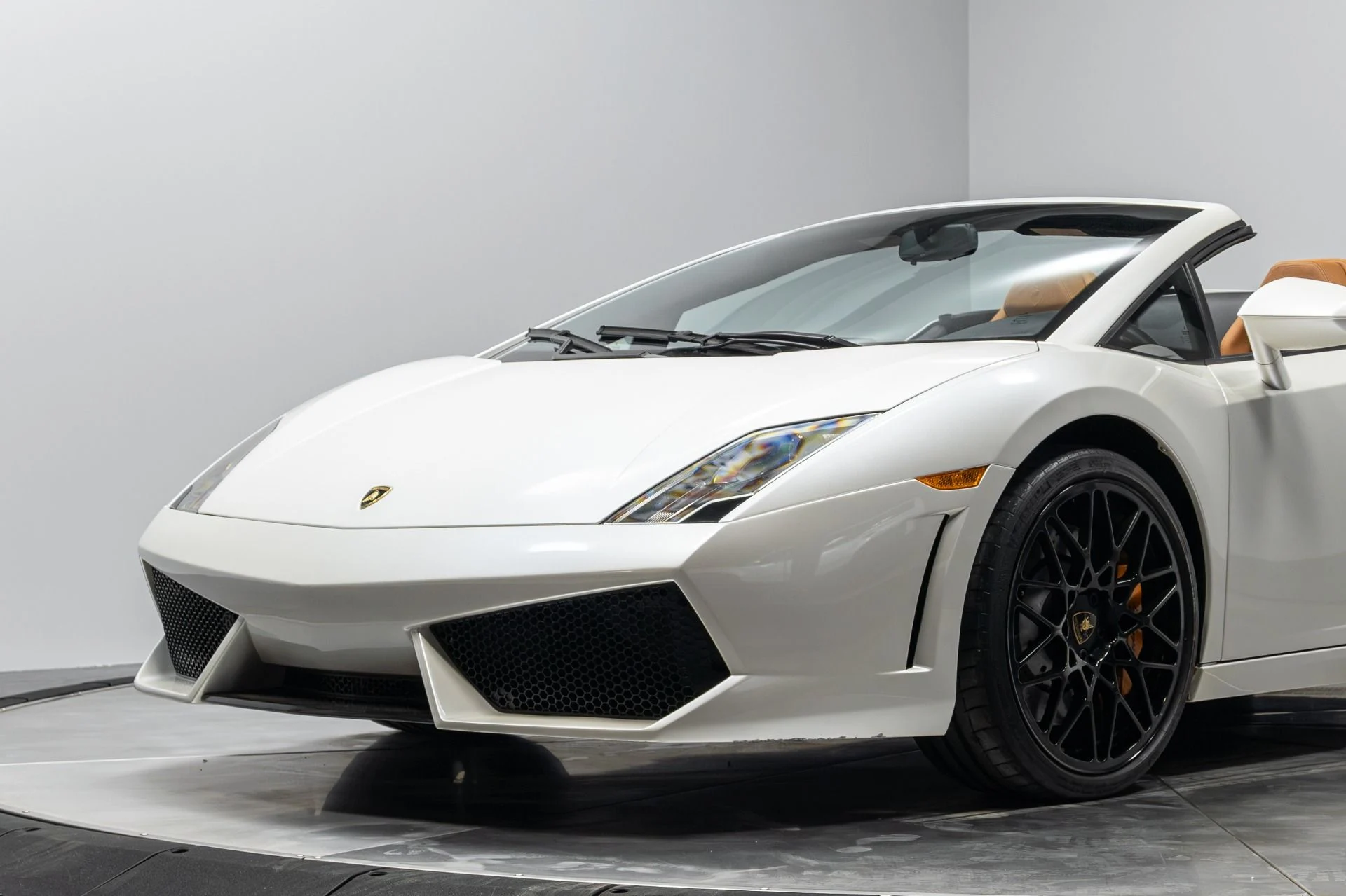 mph004_1373582133_Used_2010_Lamborghini_Gallardo_LP_560_4_Spyder_1766547982_85fe9bcae1
