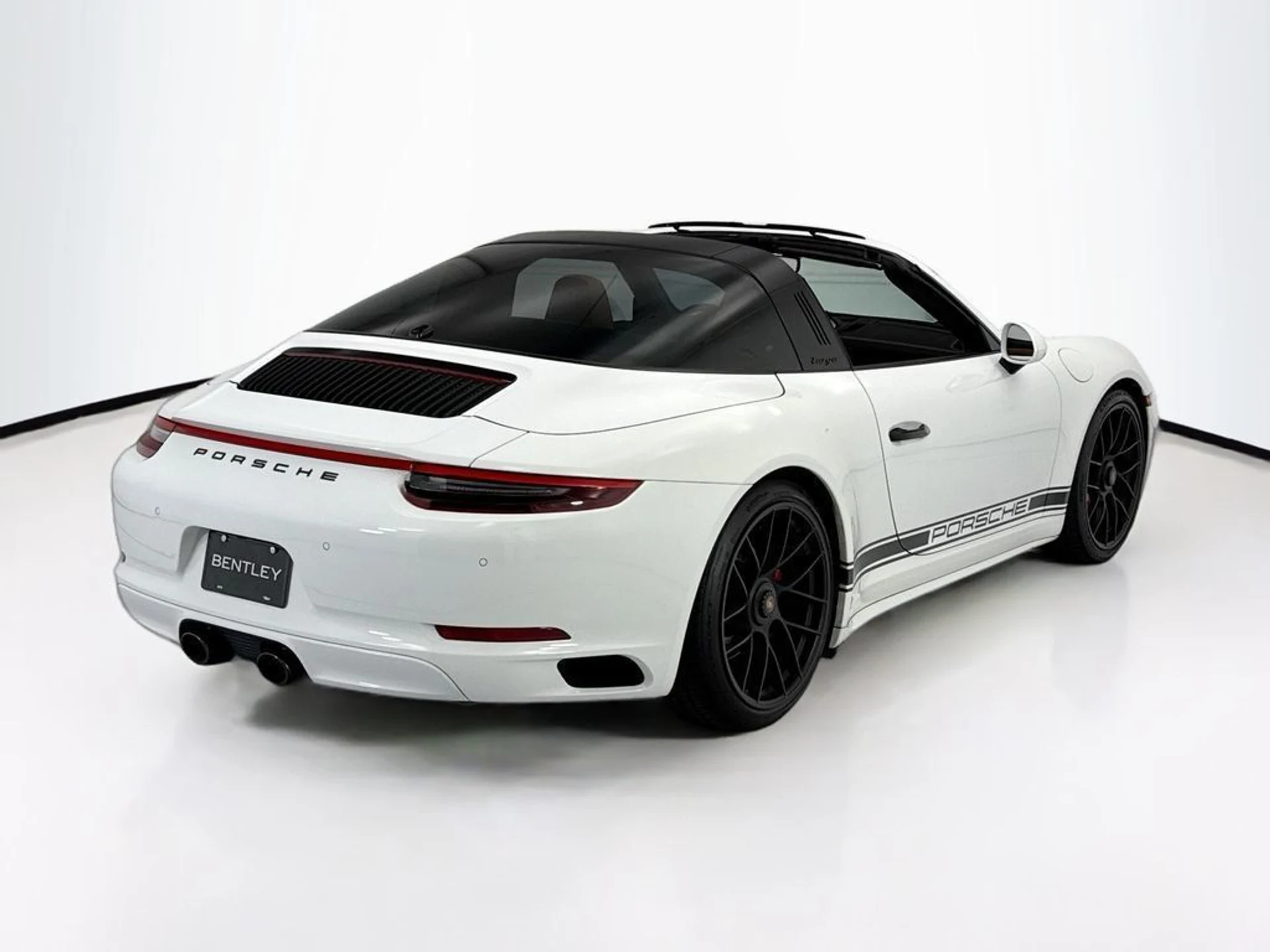 mph004_1379171760_used_2019_porsche_911_targa4s_8119_23024698_5_1024_b19545ff38