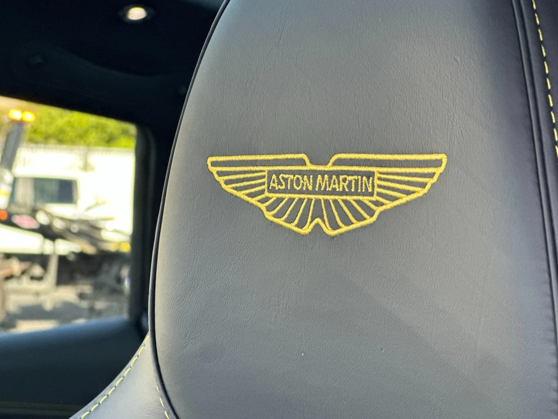 mph004_1386399441_New_2025_Aston_Martin_DBX_707_1758896228_c014dfeab7