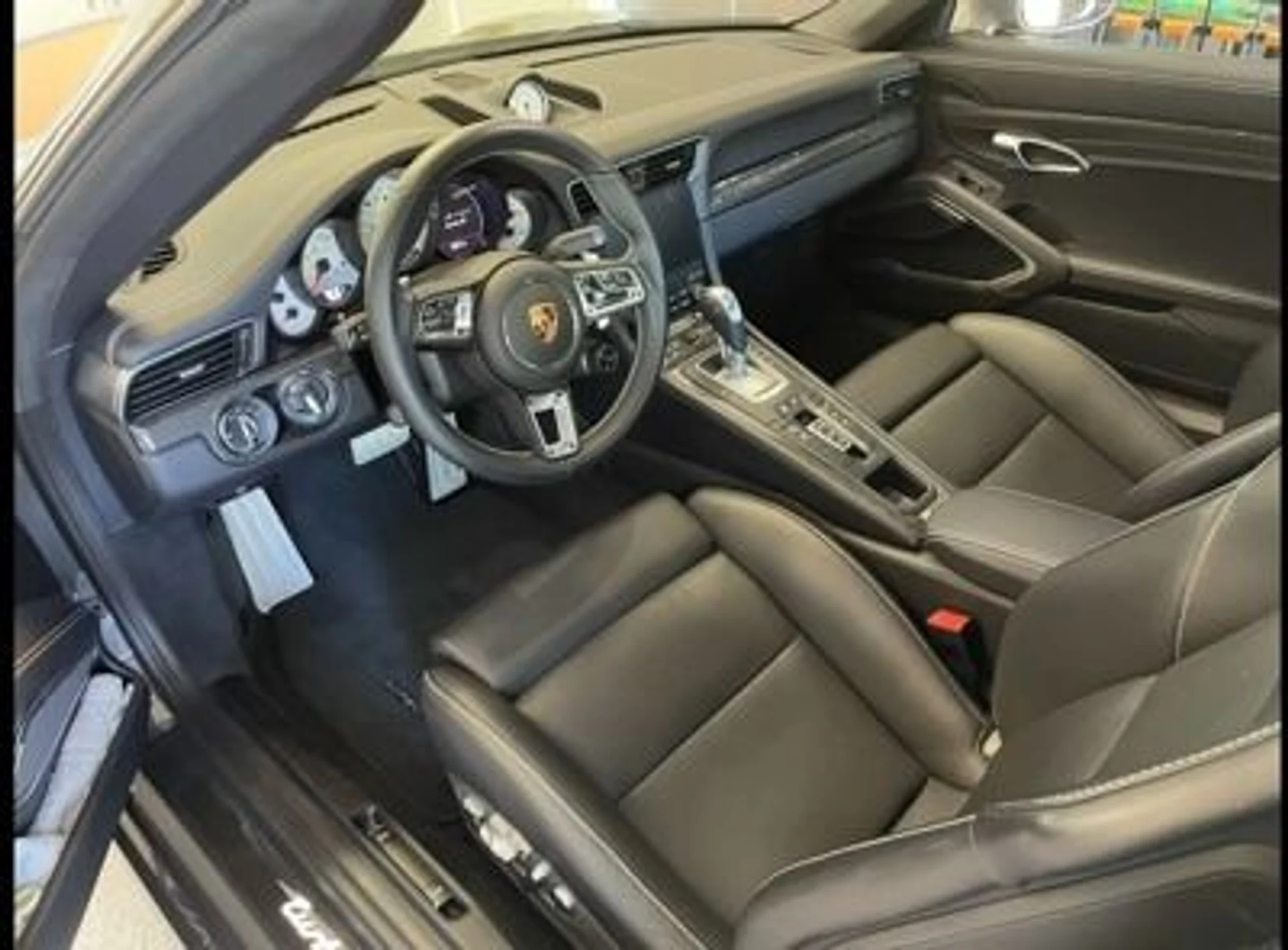 mph004_1392517779_Used_2019_Porsche_911_Turbo_S_1762386209_38ff3966e6