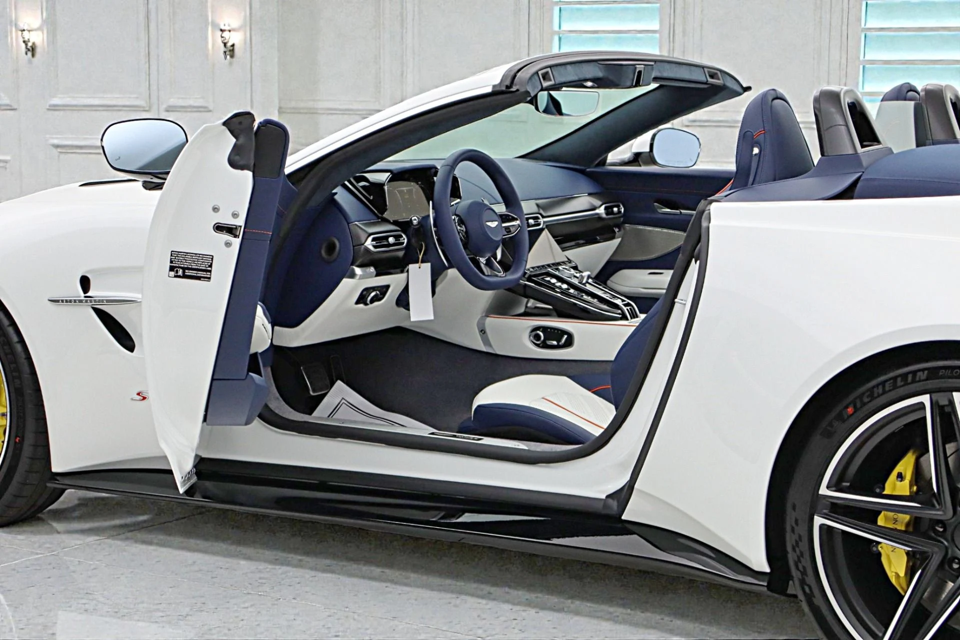 mph004_1397967100_New_2026_Aston_Martin_Vantage_S_23dda5d54e