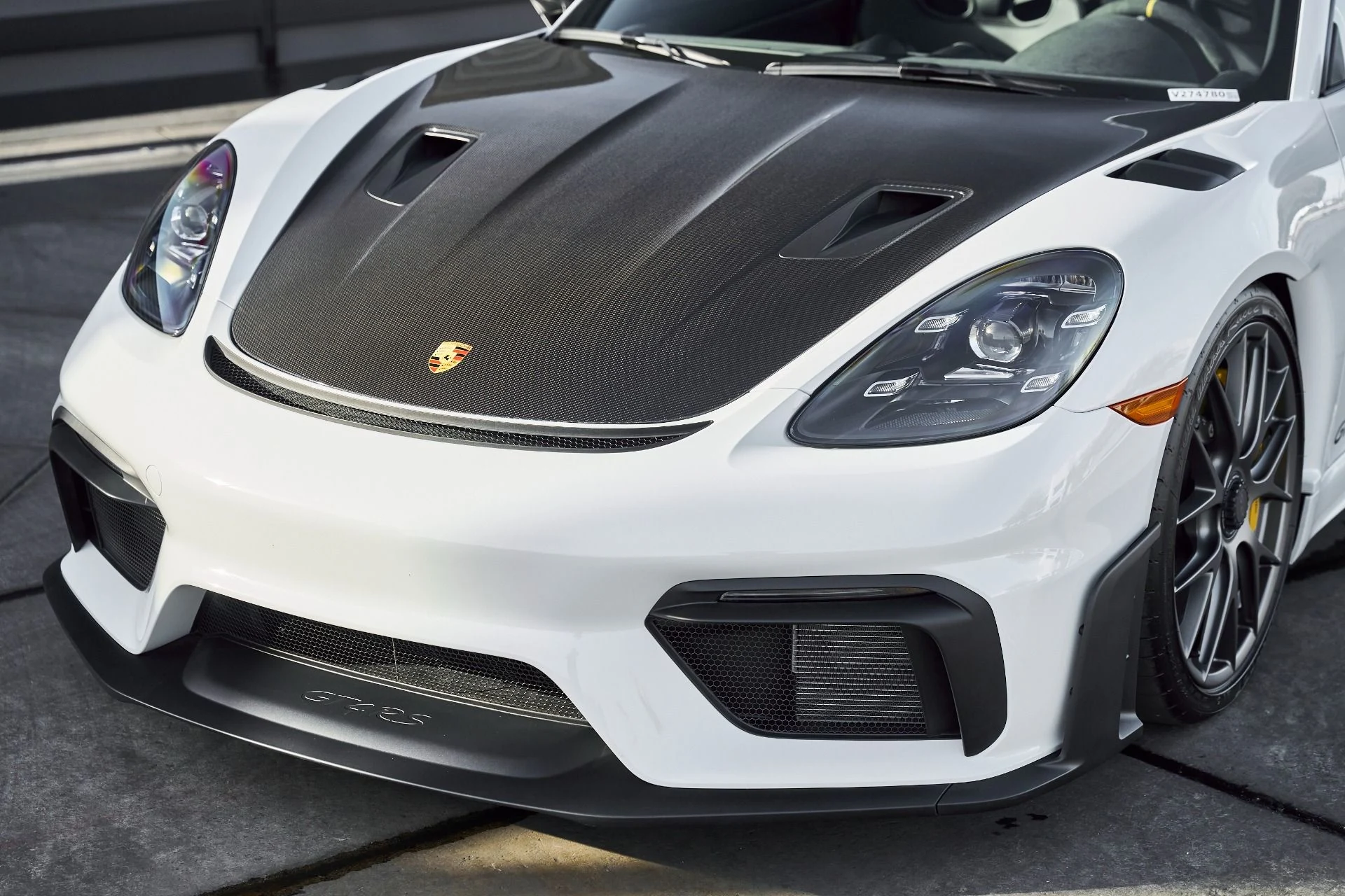 mph004_1402545554_Used_2024_Porsche_718_Cayman_GT_4_RS_1766514127_8974ce3706