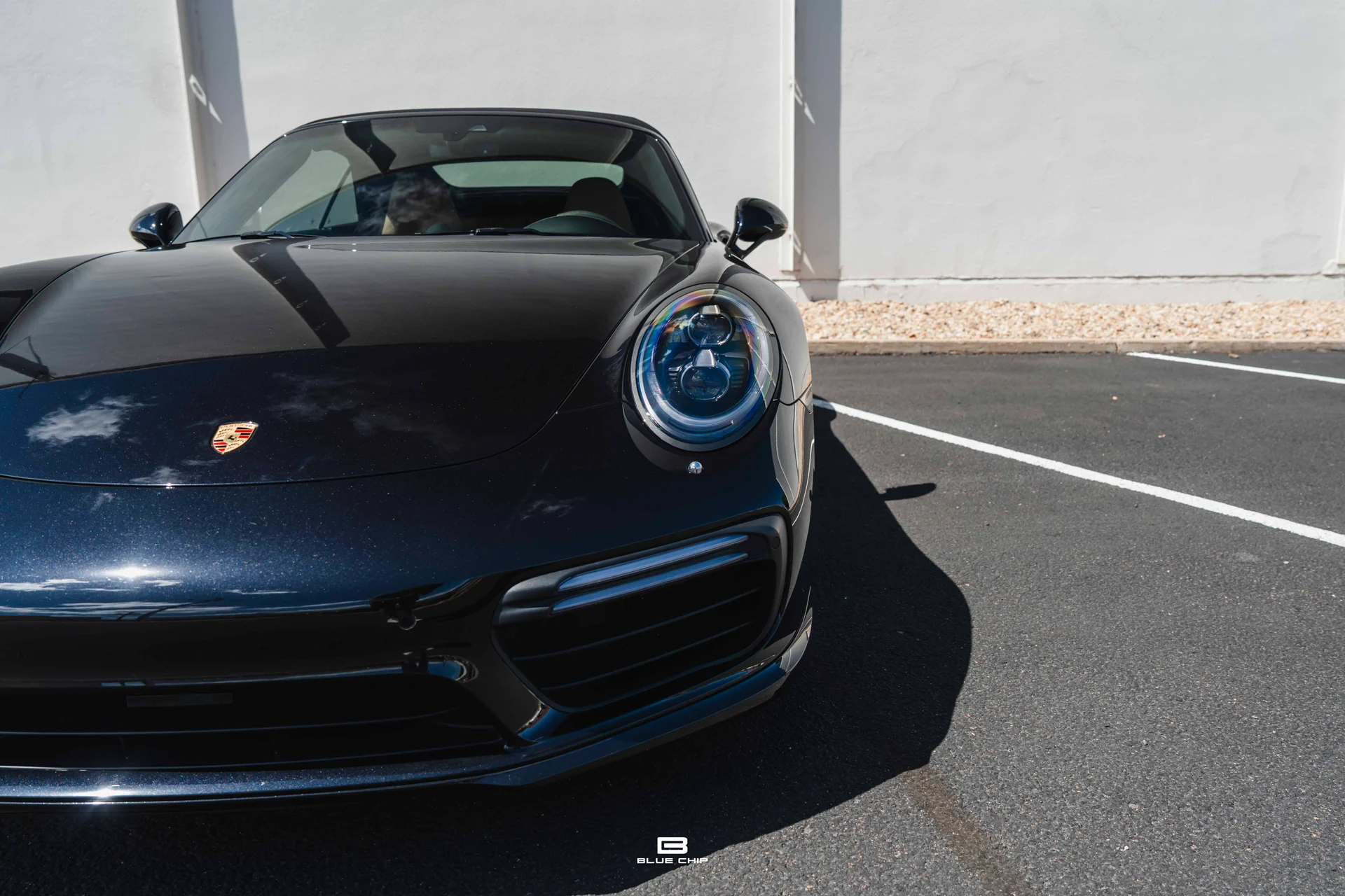 mph004_1414885821_6a2c27db646deeab33c7eb9f_2017_Porsche_911_Turbo_05_0168ff9df6