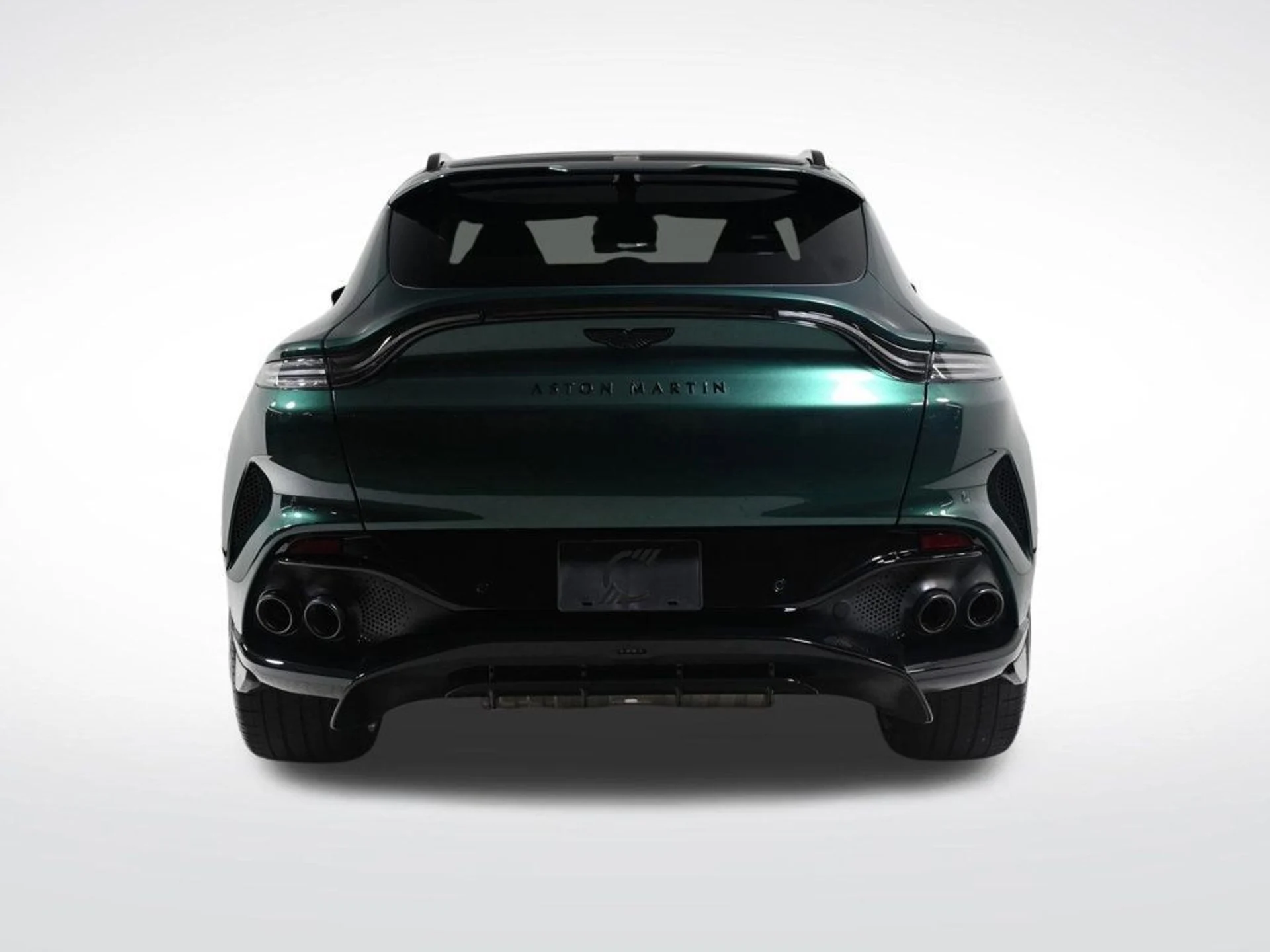 mph004_142537184_new_2026_aston_martin_dbx_707awd_11350_22968765_4_1024_2b881260f1