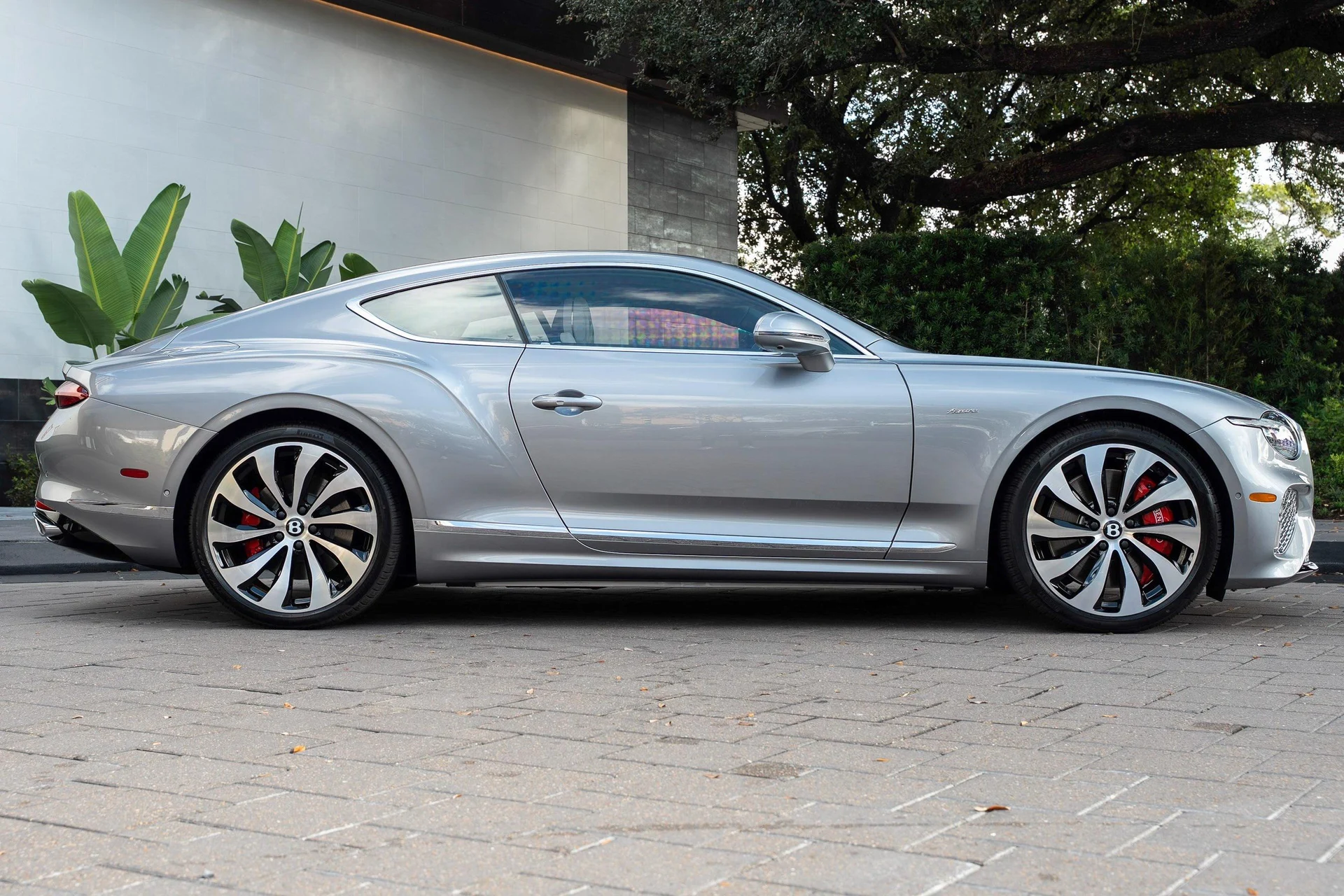 mph004_142652883_470961998_691debdd7425967942f2febd_5d7111d33a