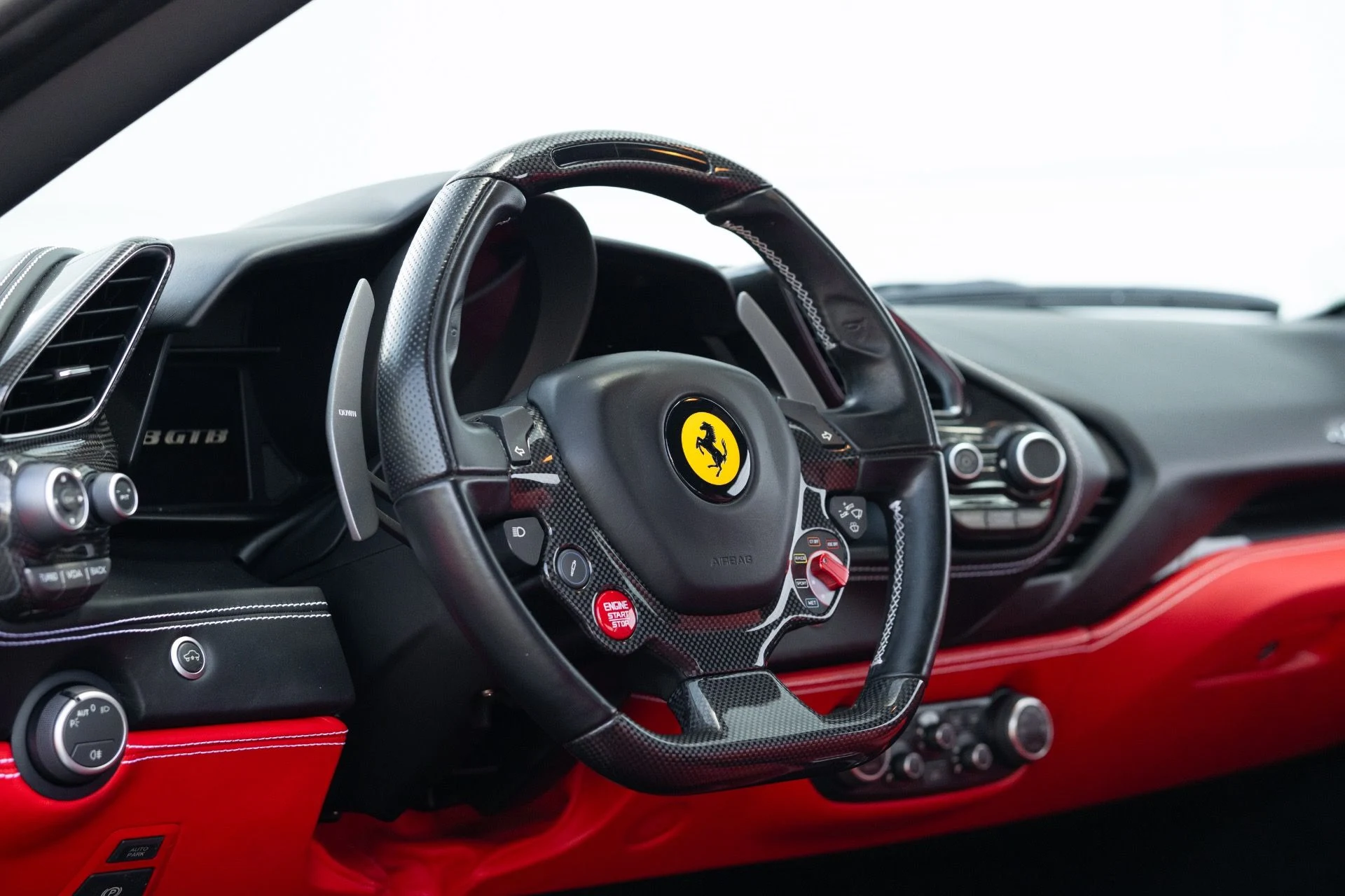 mph004_143546903_Used_2017_Ferrari_488_GTB_1776194926_10a6c3bc10