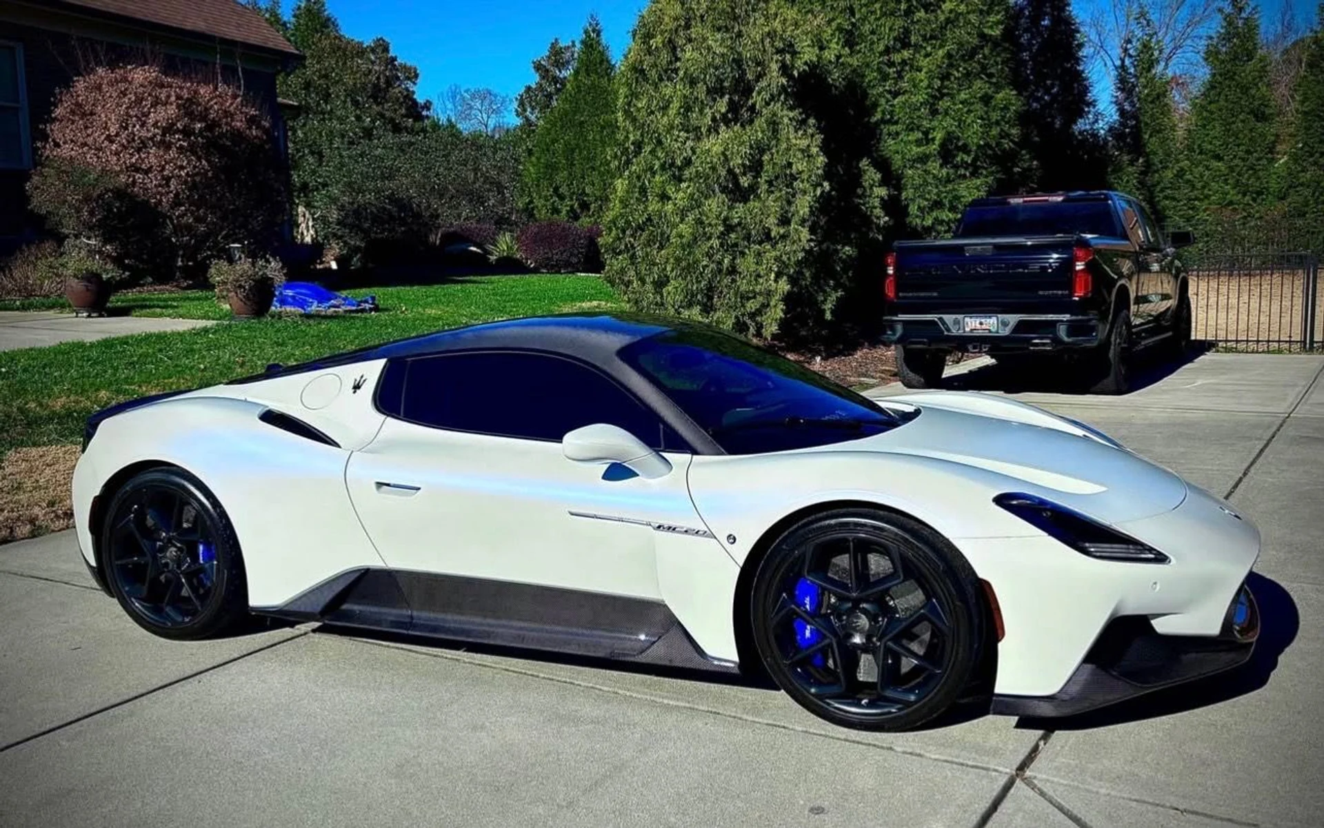 mph004_1449208719_Used_2022_Maserati_MC_20_1767916284_42b844628b