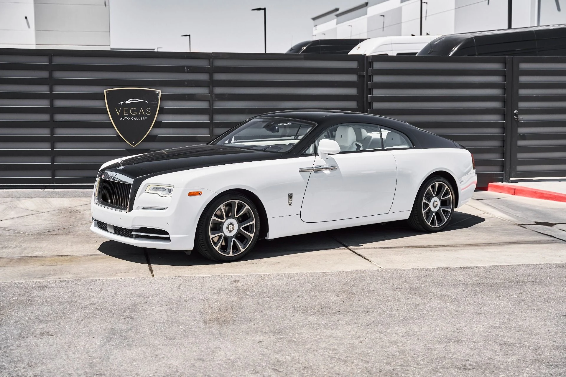 mph004_1449905858_Used_2019_Rolls_Royce_Wraith_Base_1778886653_27f6da249d